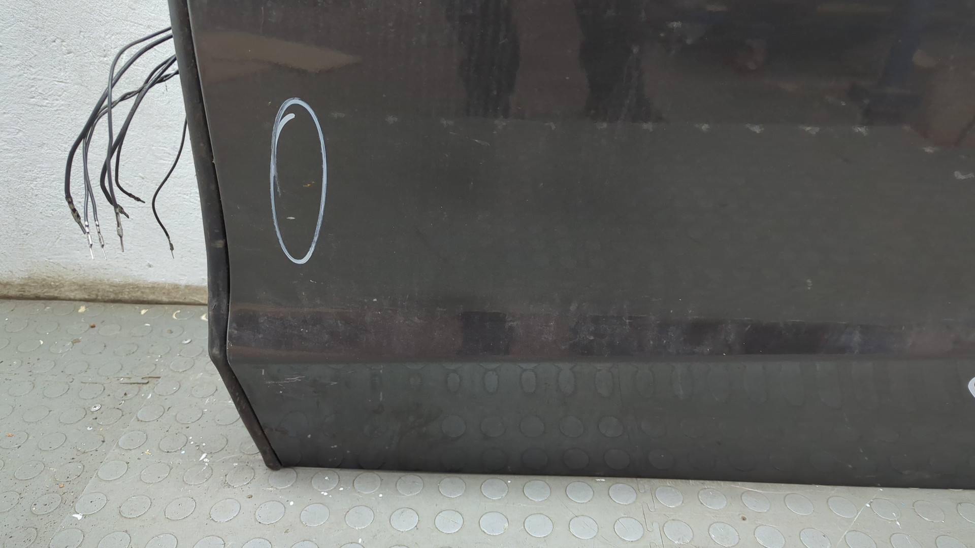 Дверь задняя левая