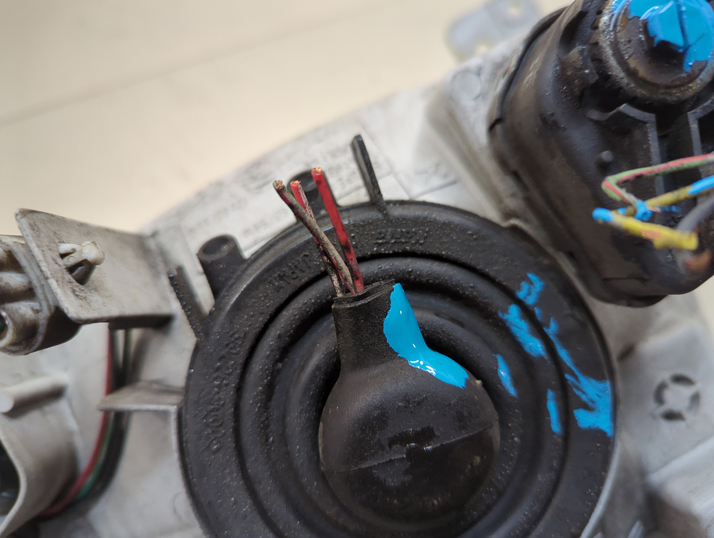 Фара правая