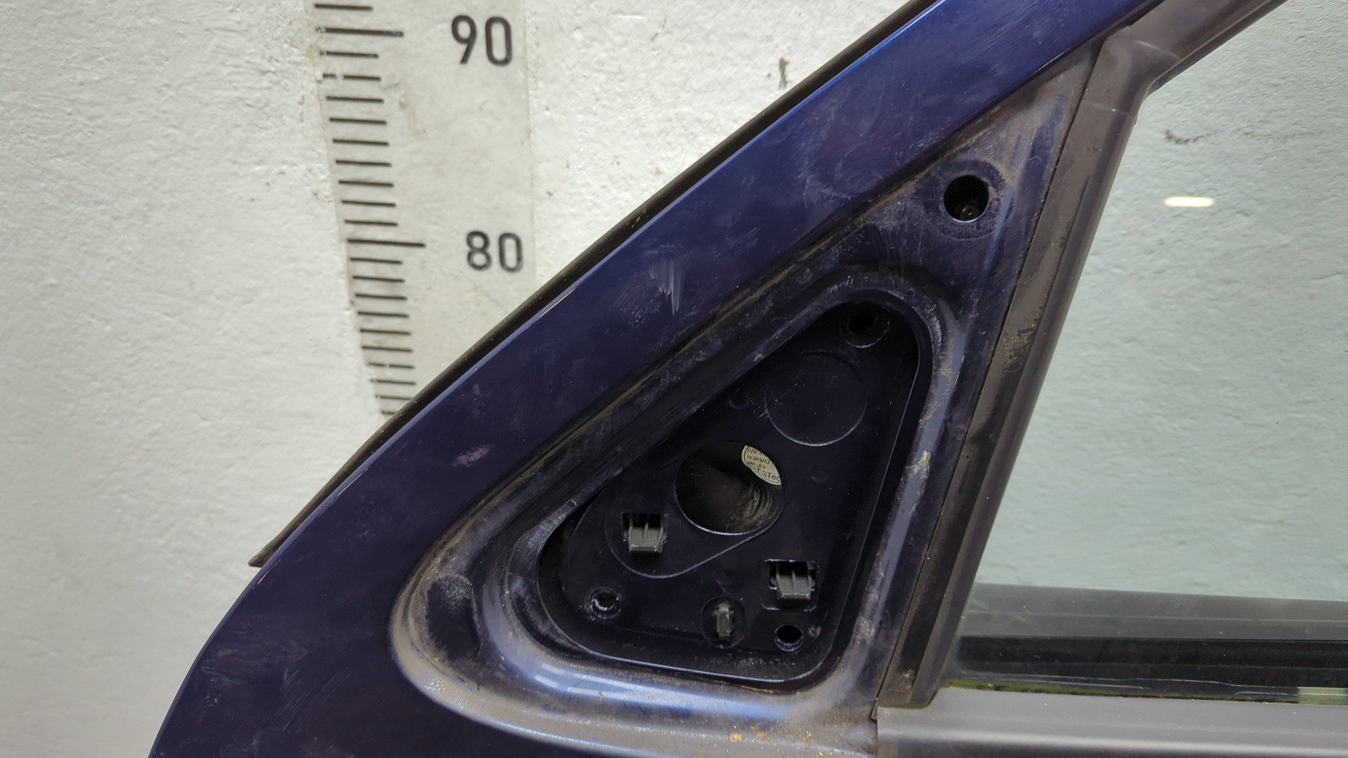 Дверь передняя левая