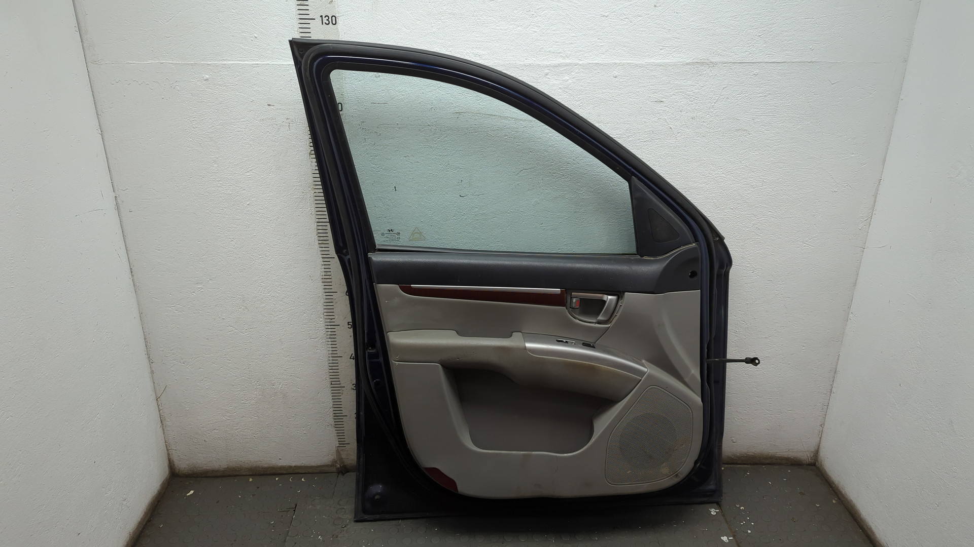 Дверь передняя левая