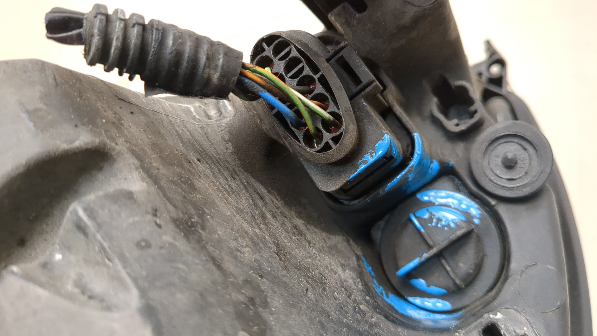 Фара правая