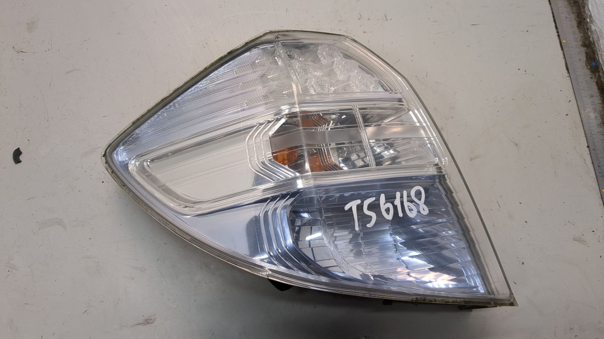 Фонарь задний левый