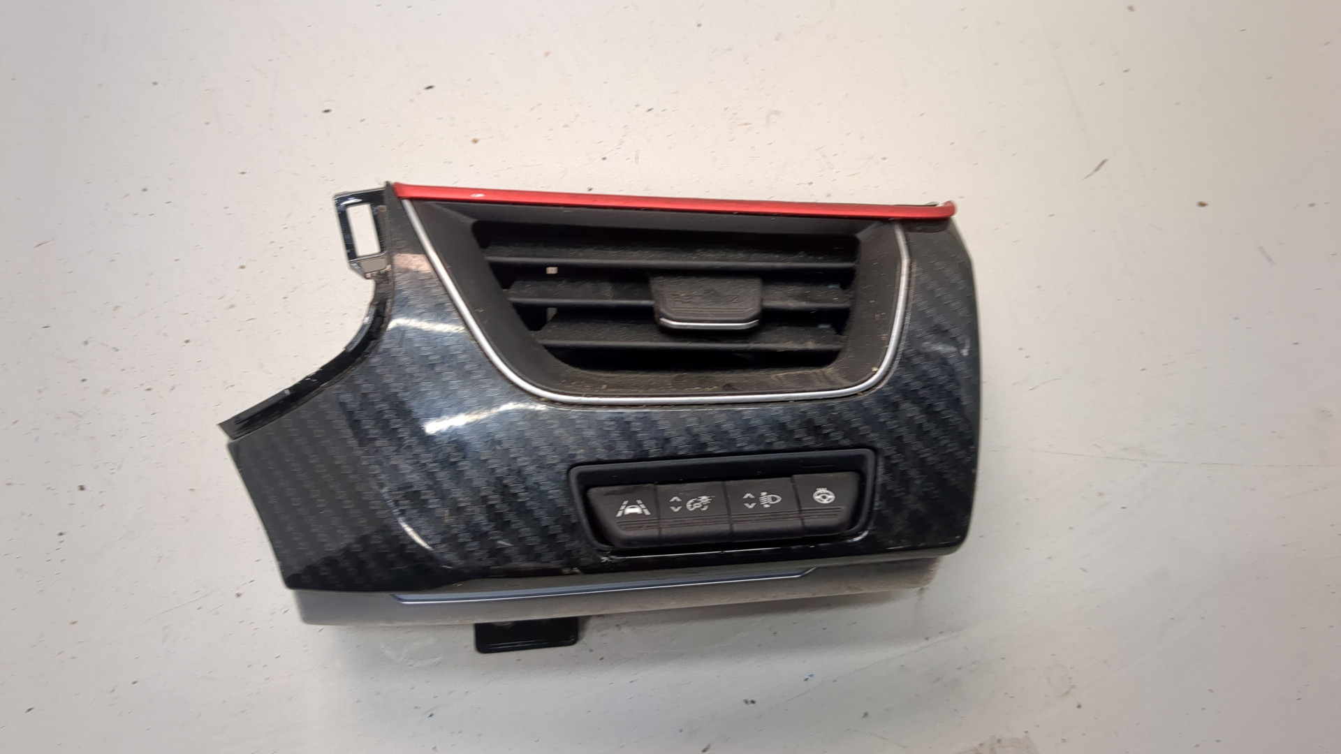 Дефлектор воздушный