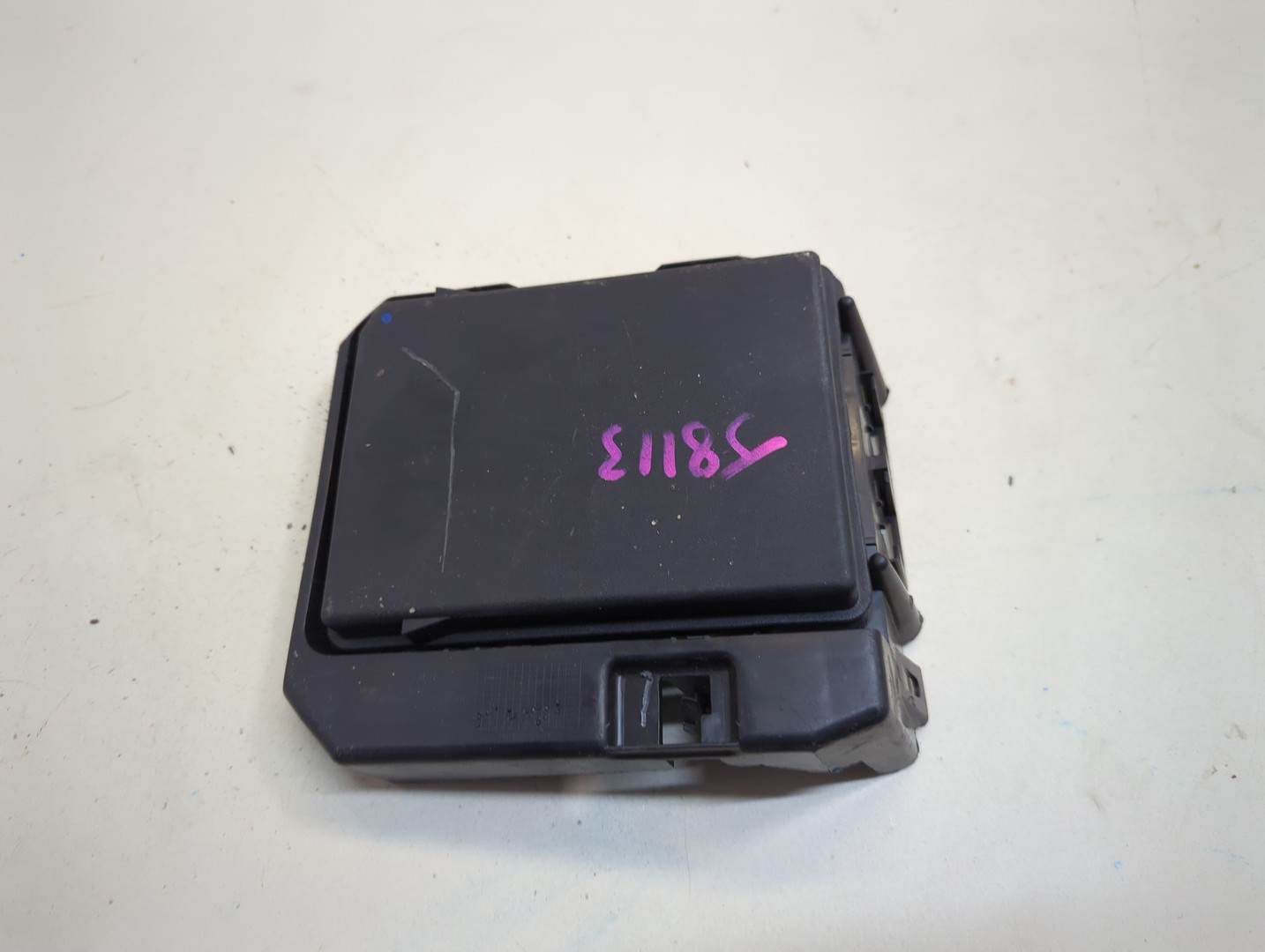 Блок предохранителей