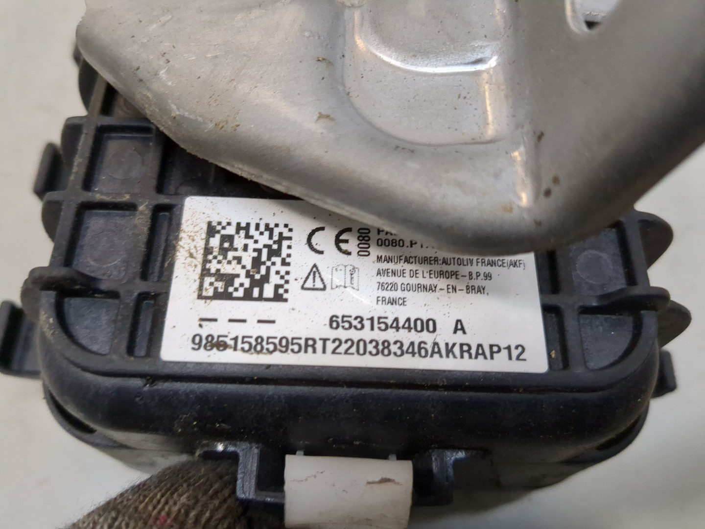 Подушка безопасности пассажирская (в торпедо)