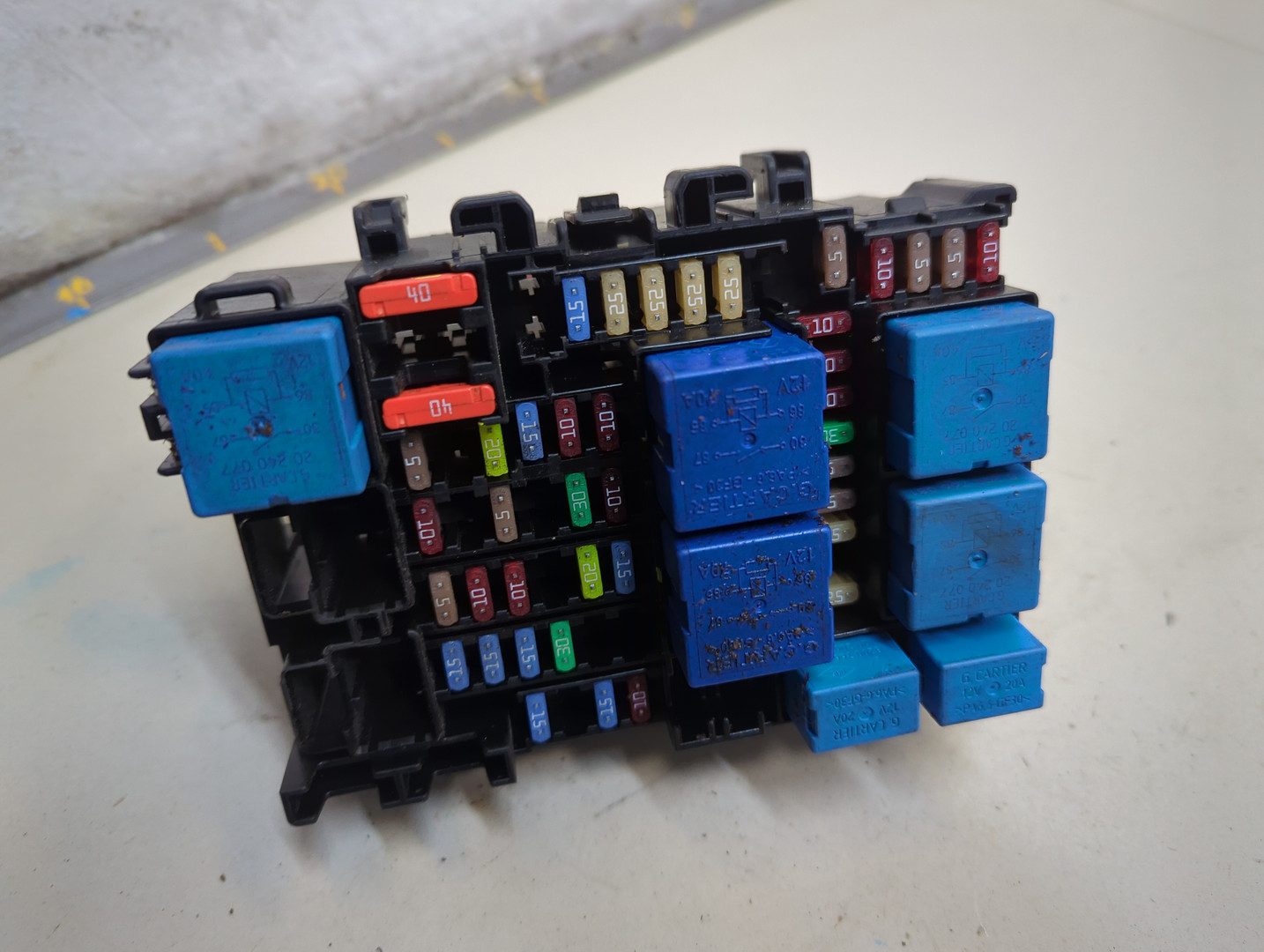 Блок предохранителей