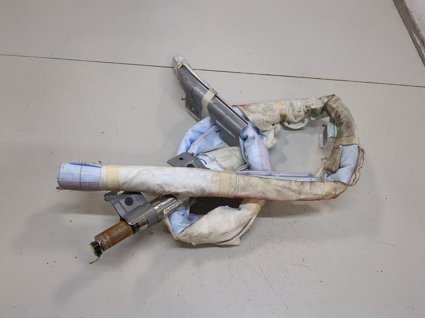 Подушка безопасности боковая (шторка)