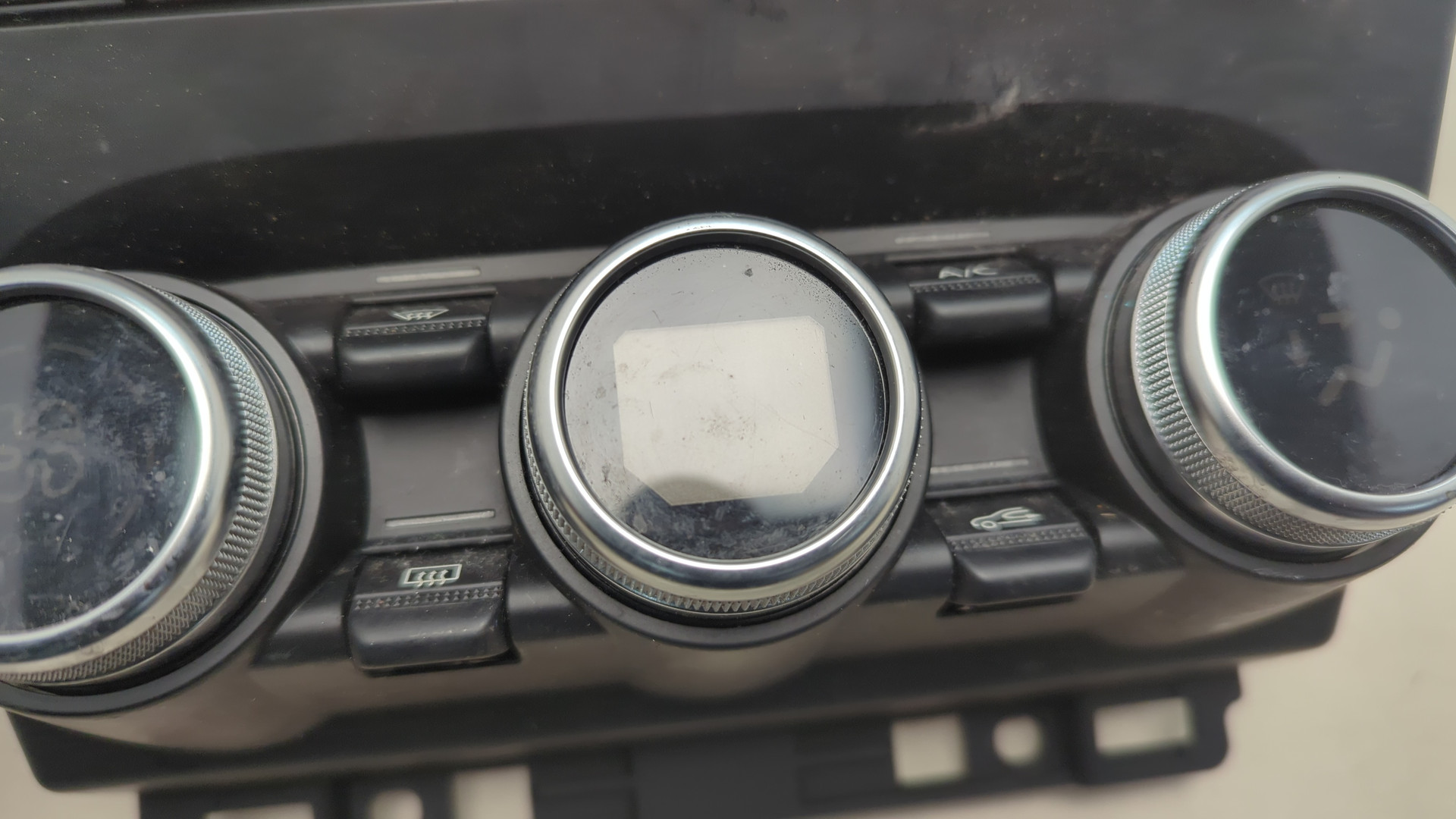 Переключатель отопителя