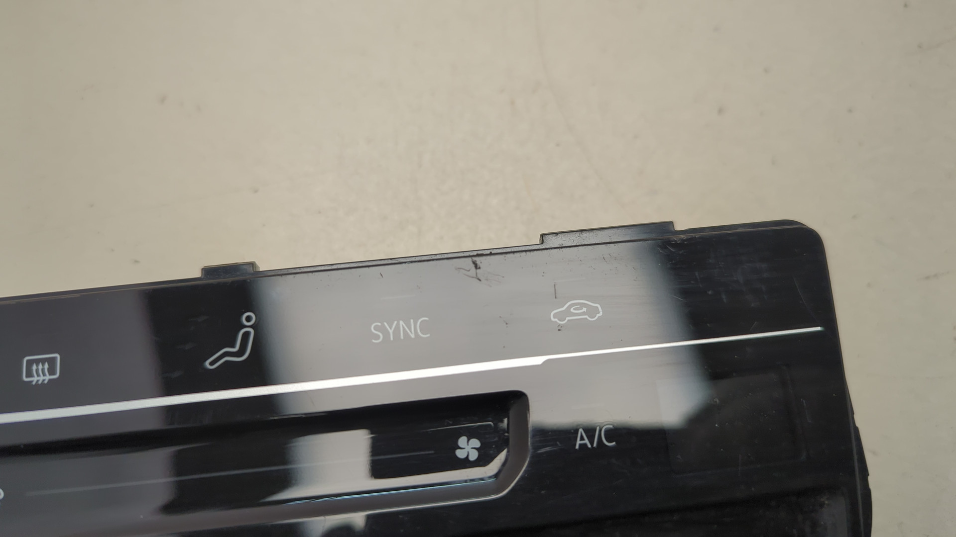 Переключатель отопителя