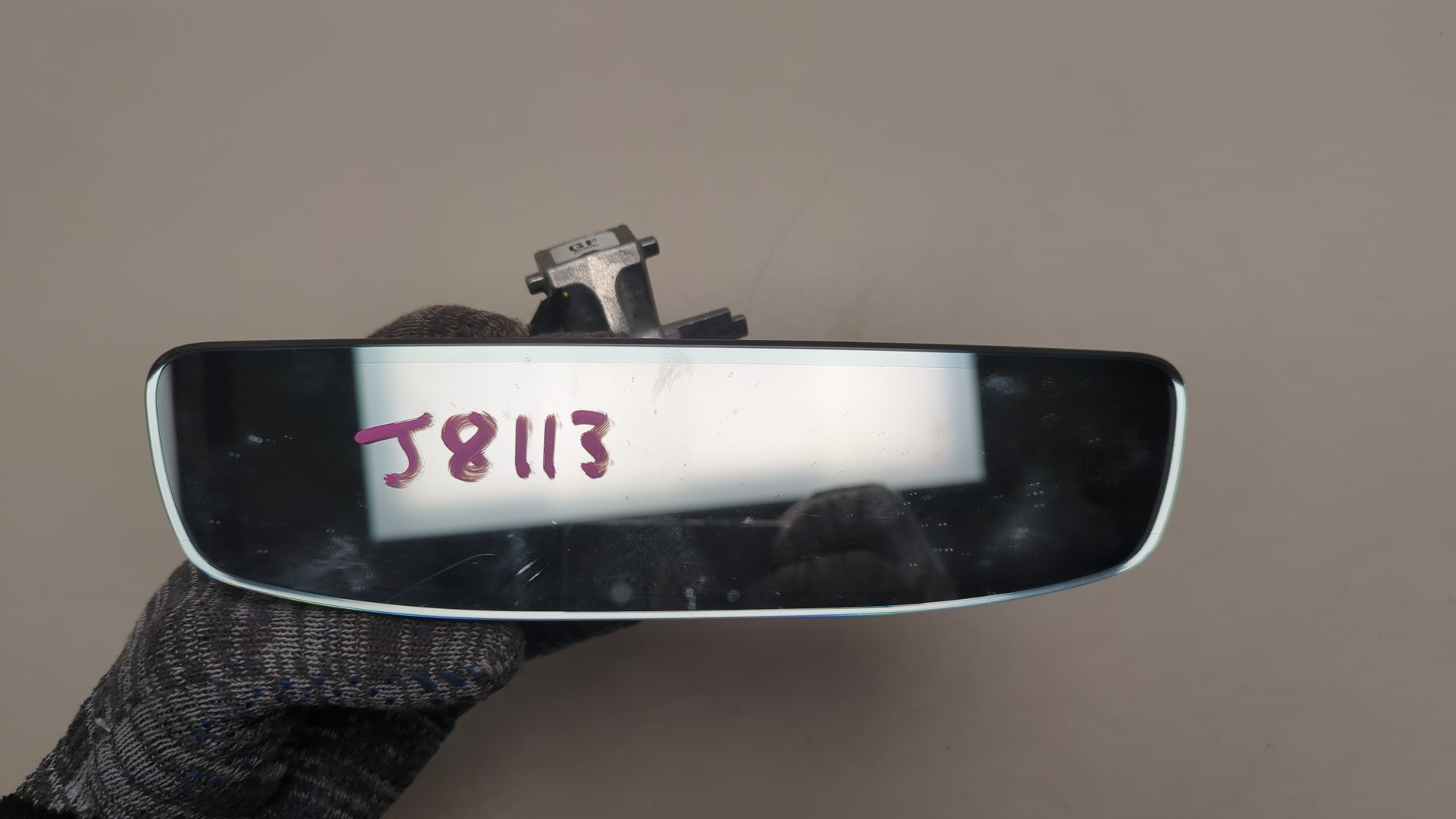 Зеркало заднего вида