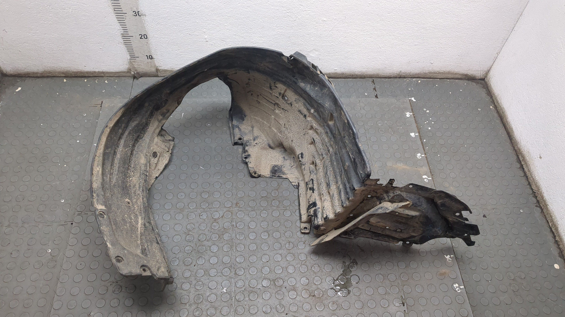 Локер передний правый