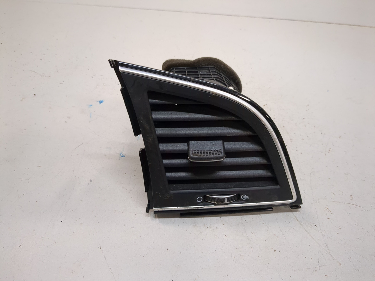 Дефлектор воздушный