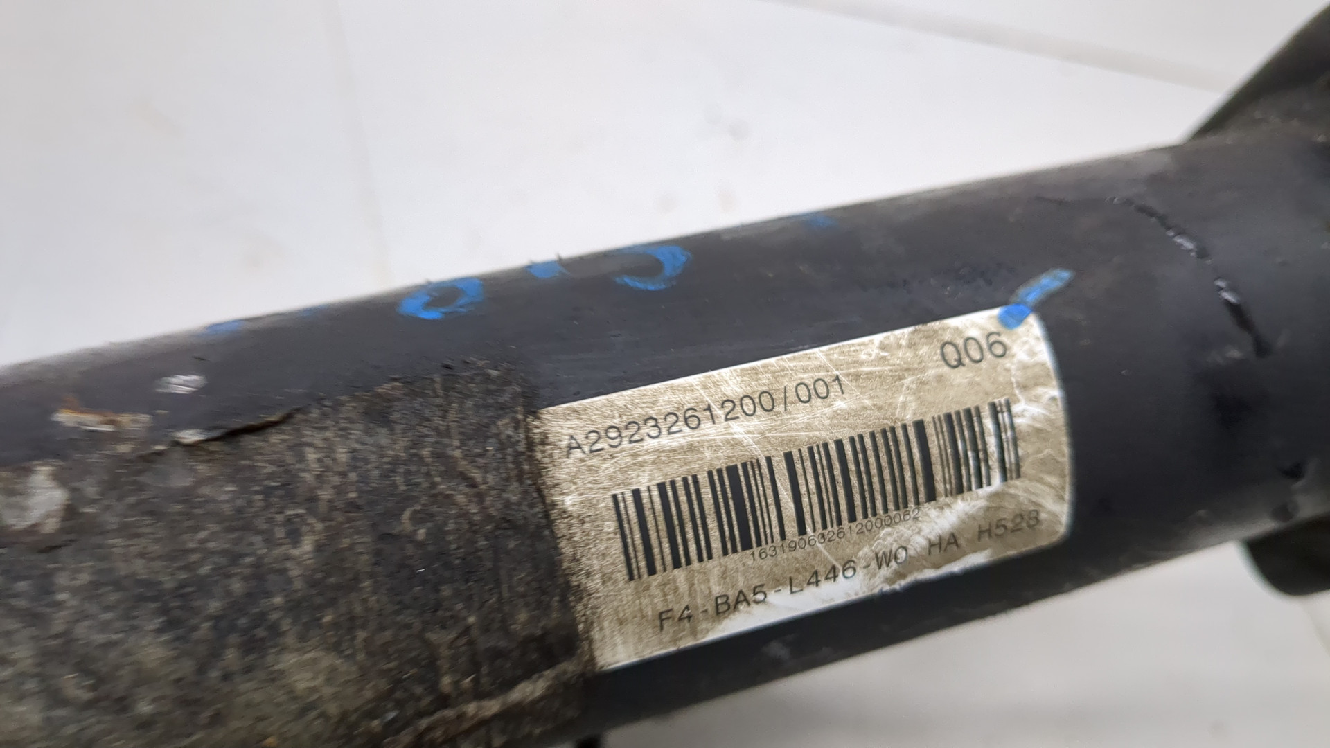 Амортизатор задний (стойка)