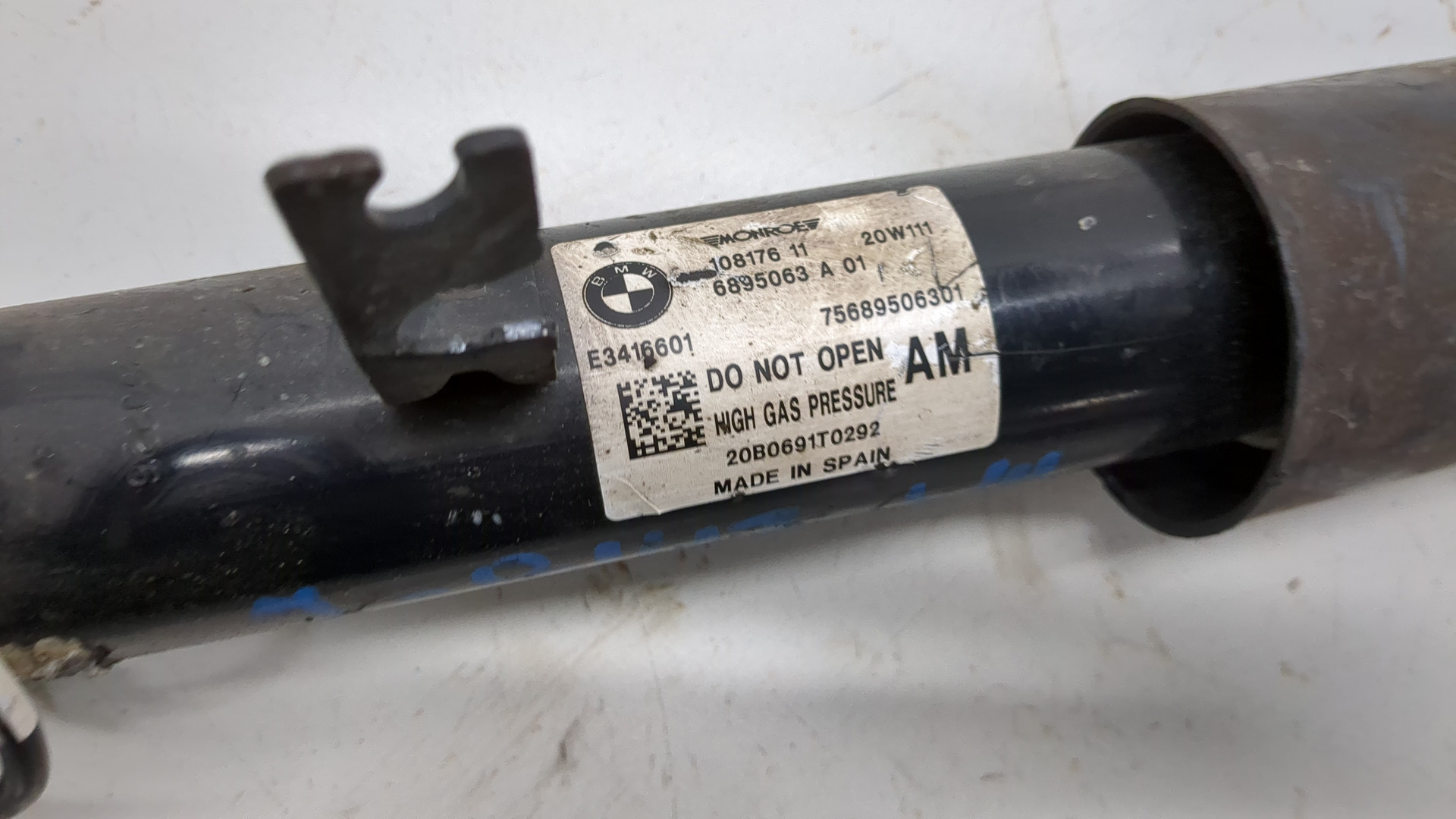 Амортизатор задний (стойка)