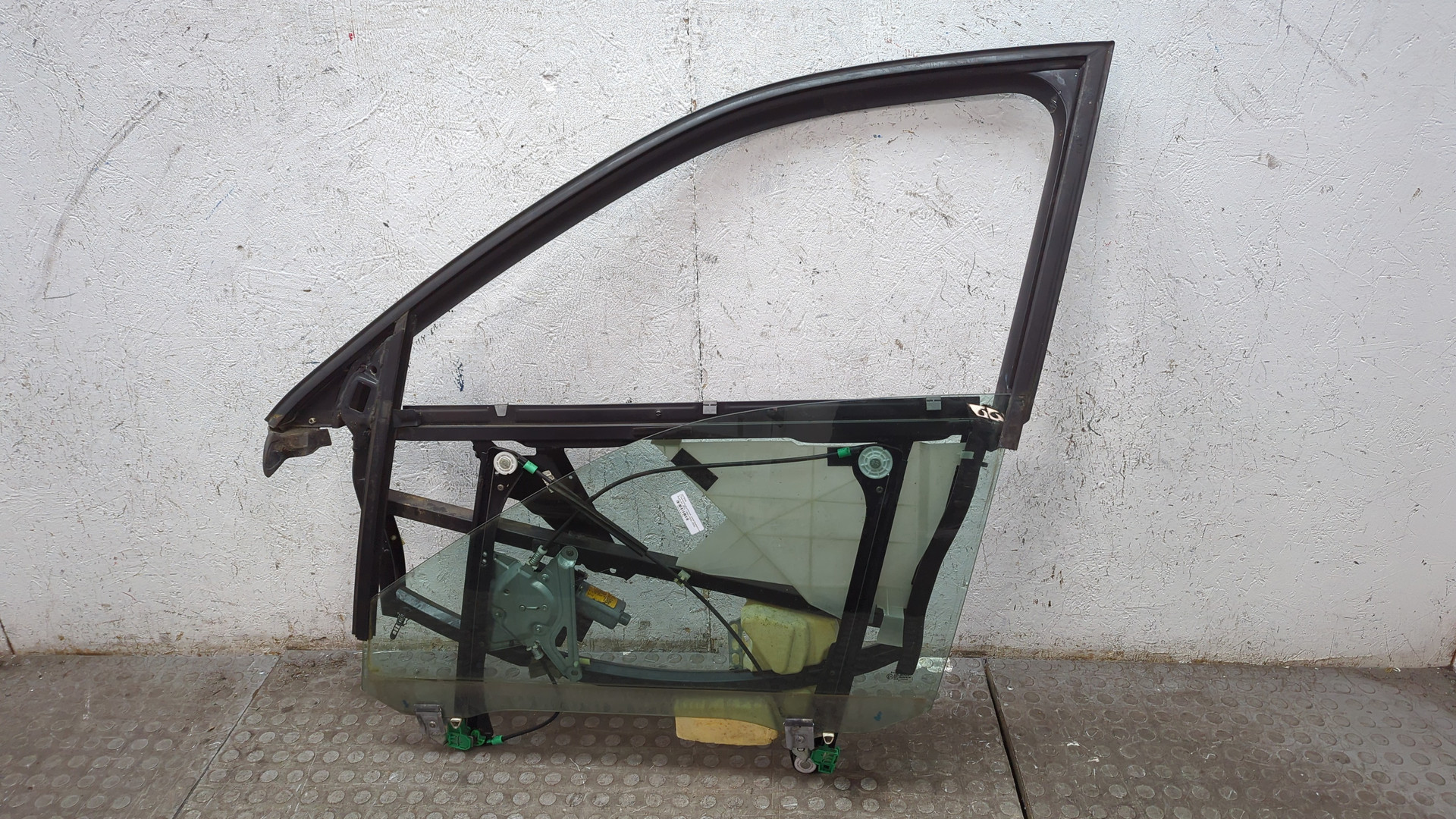 Стеклоподъемник электр. передний левый