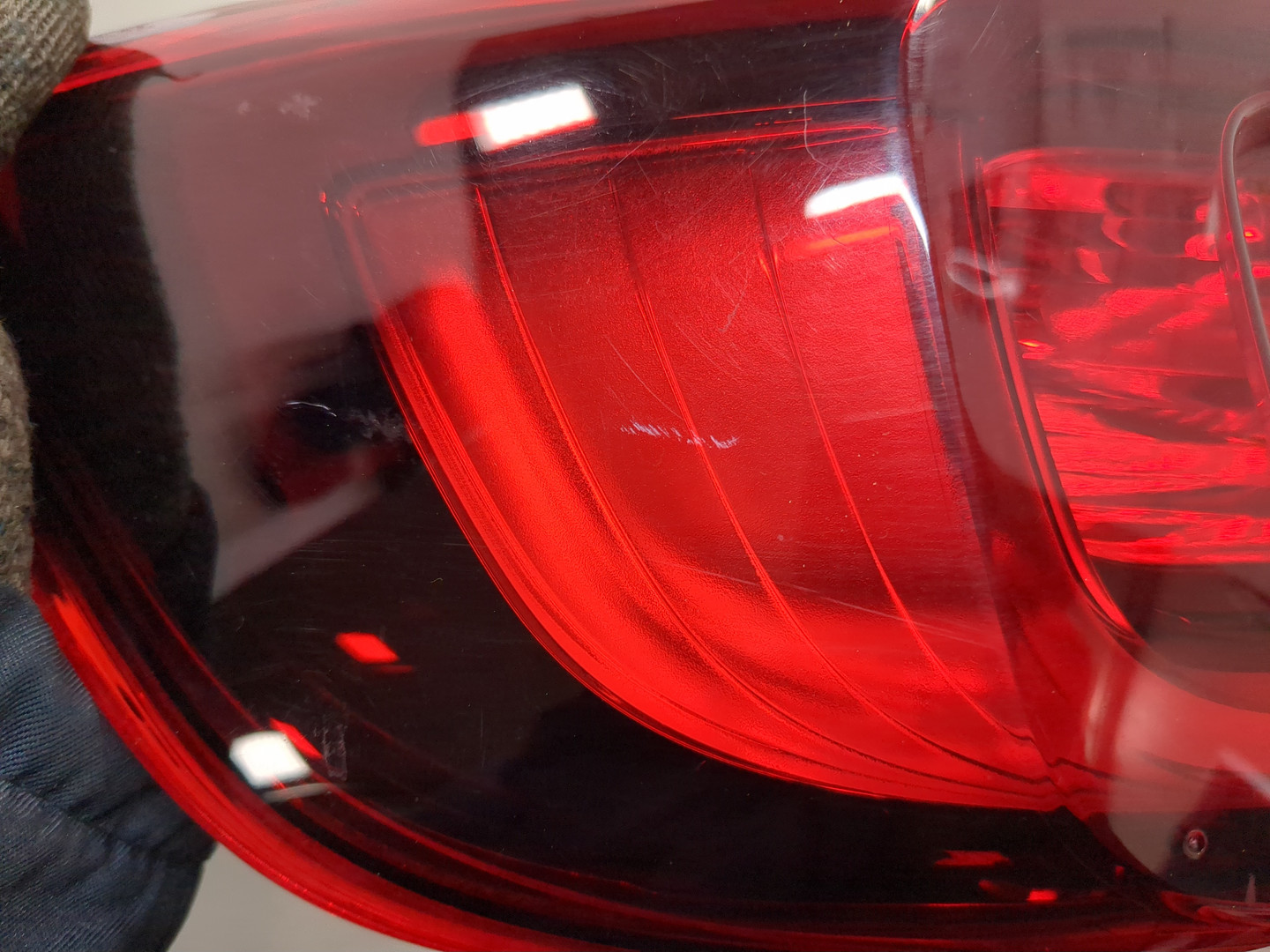 Фонарь задний левый