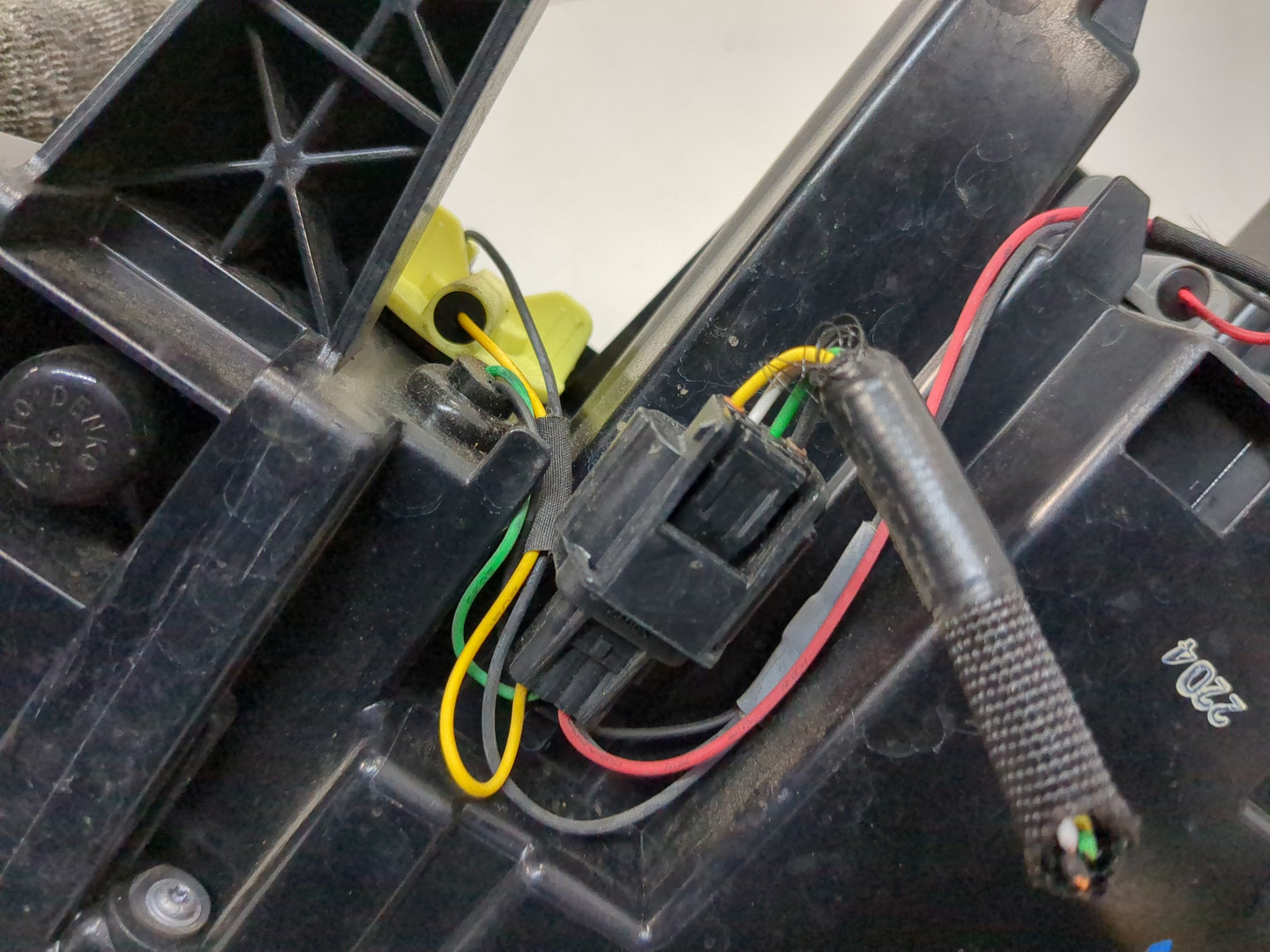 Фонарь задний левый