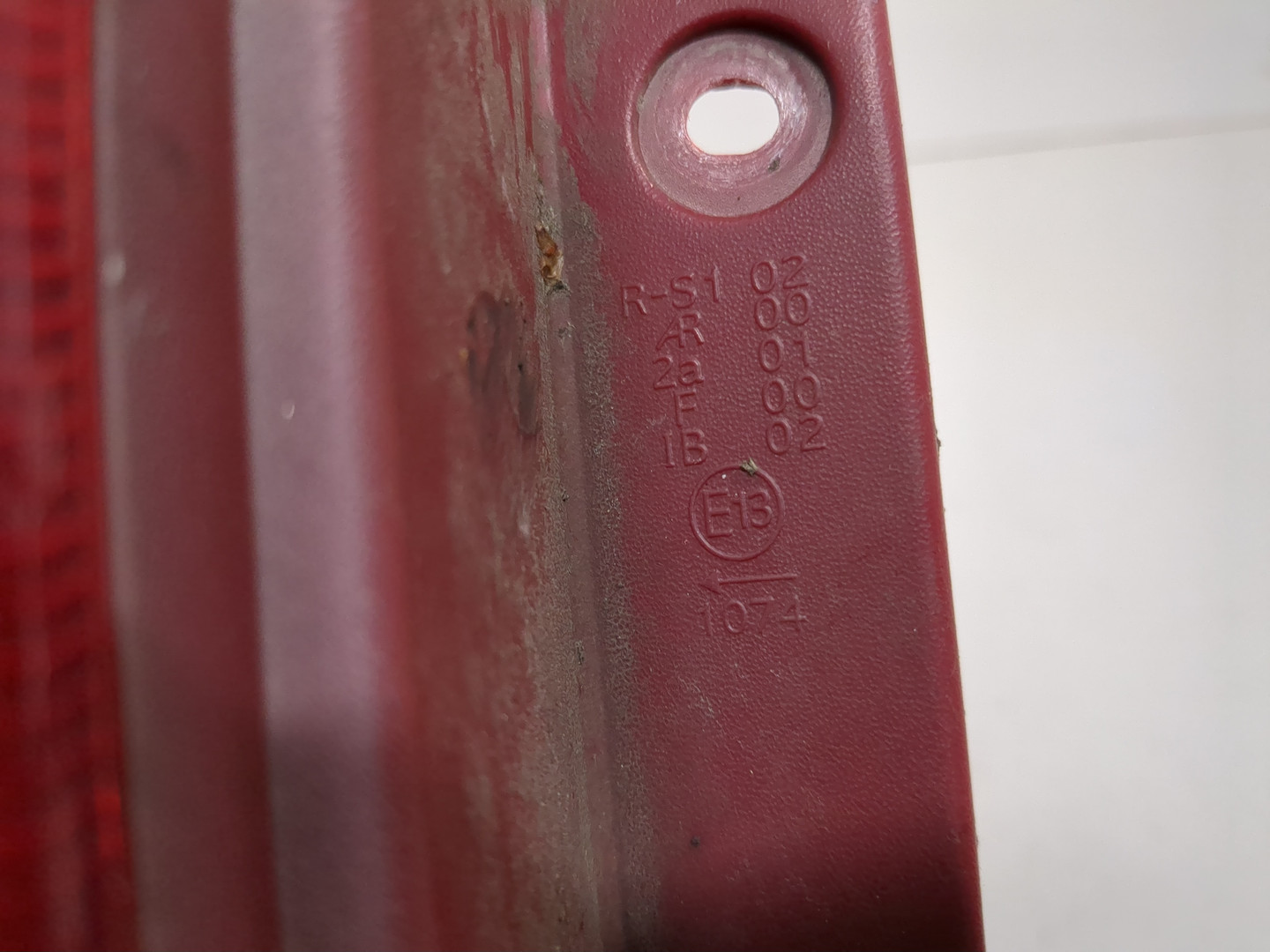 Фонарь задний левый