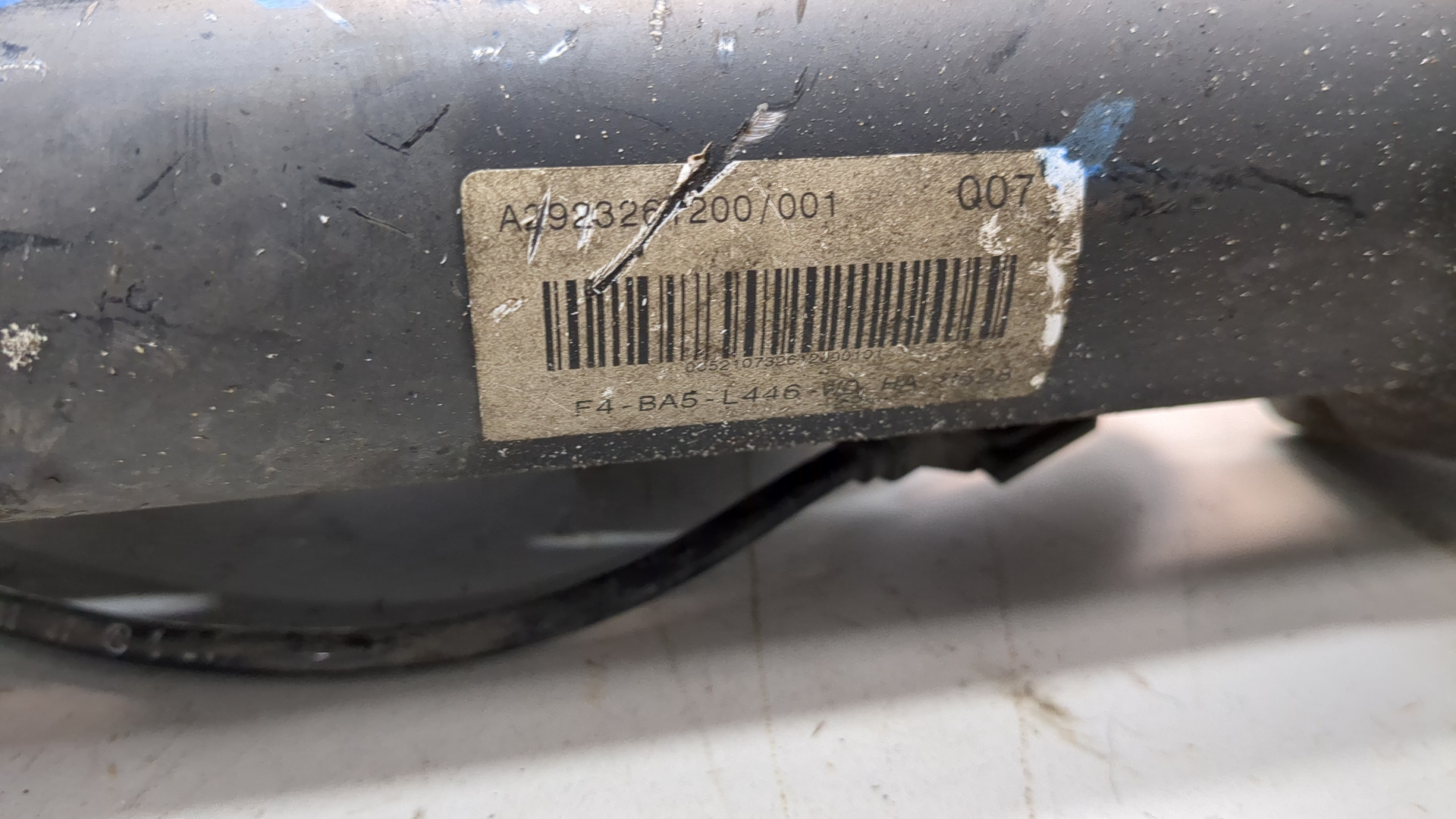 Амортизатор задний (стойка)