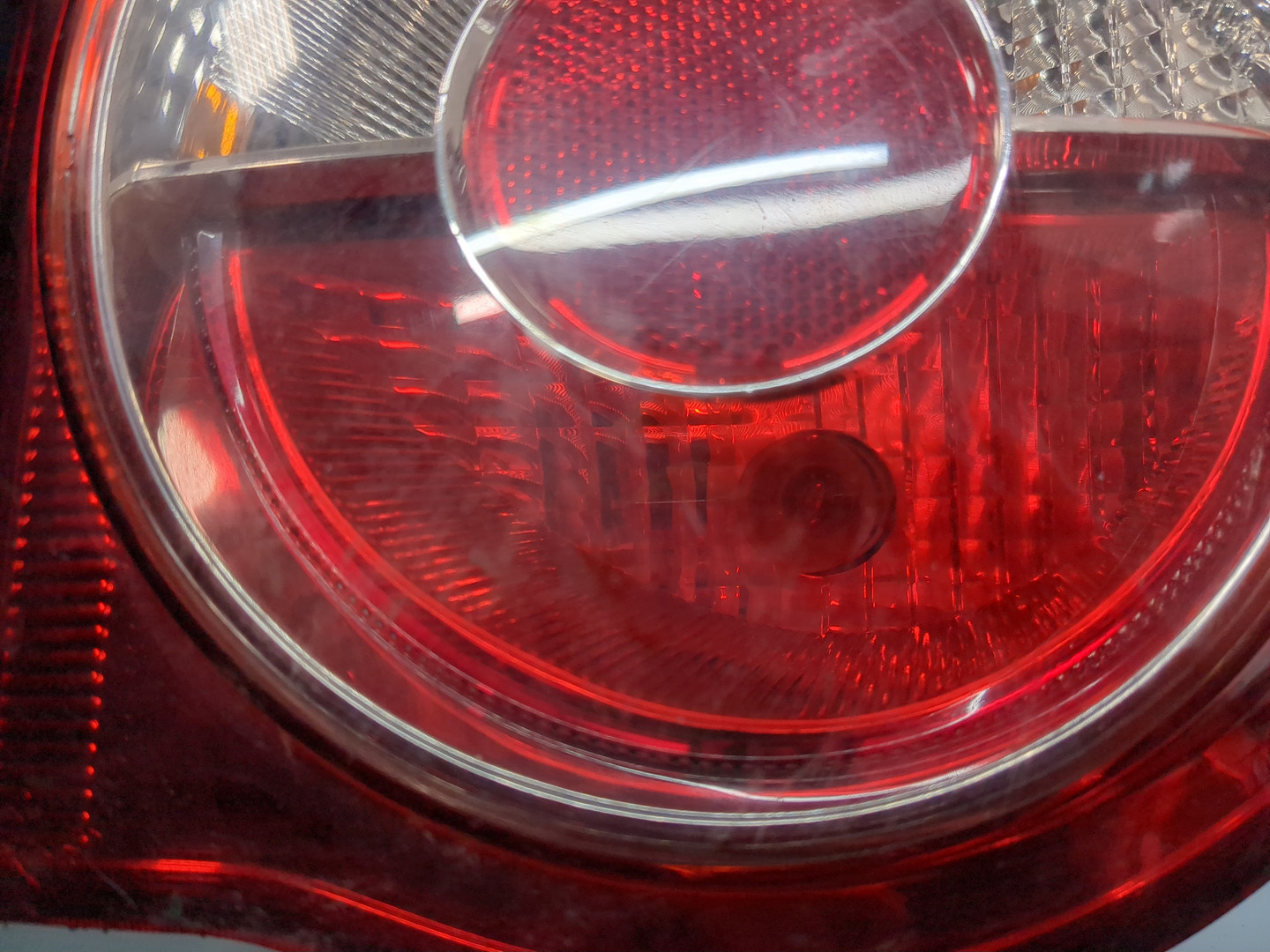 Фонарь задний правый