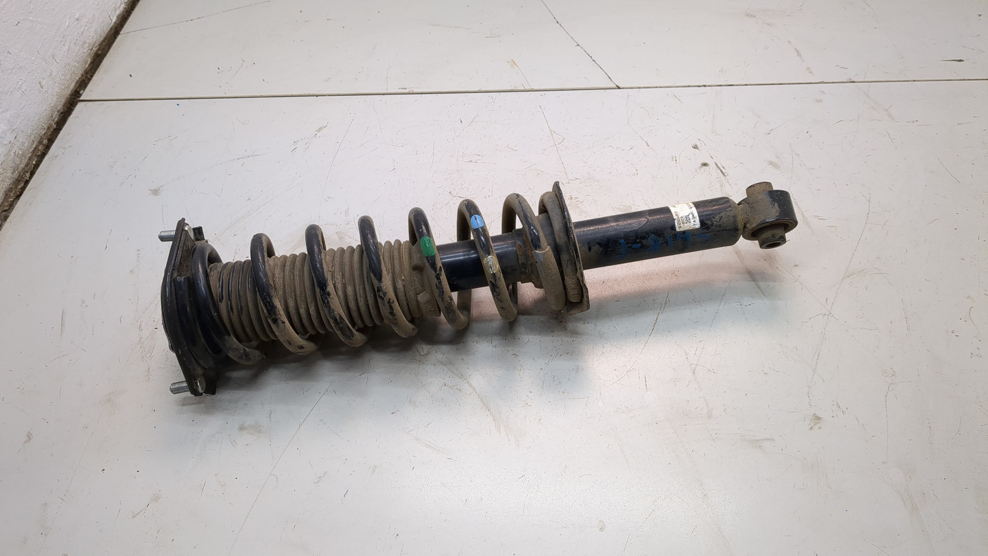 Амортизатор задний (стойка)