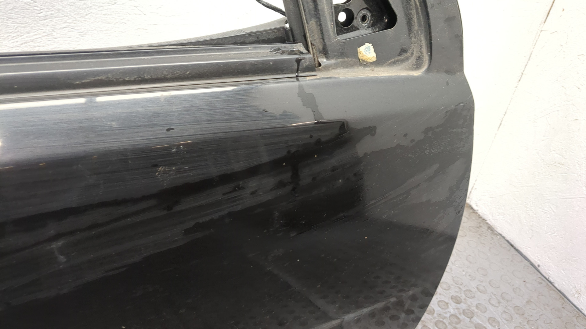 Дверь передняя правая