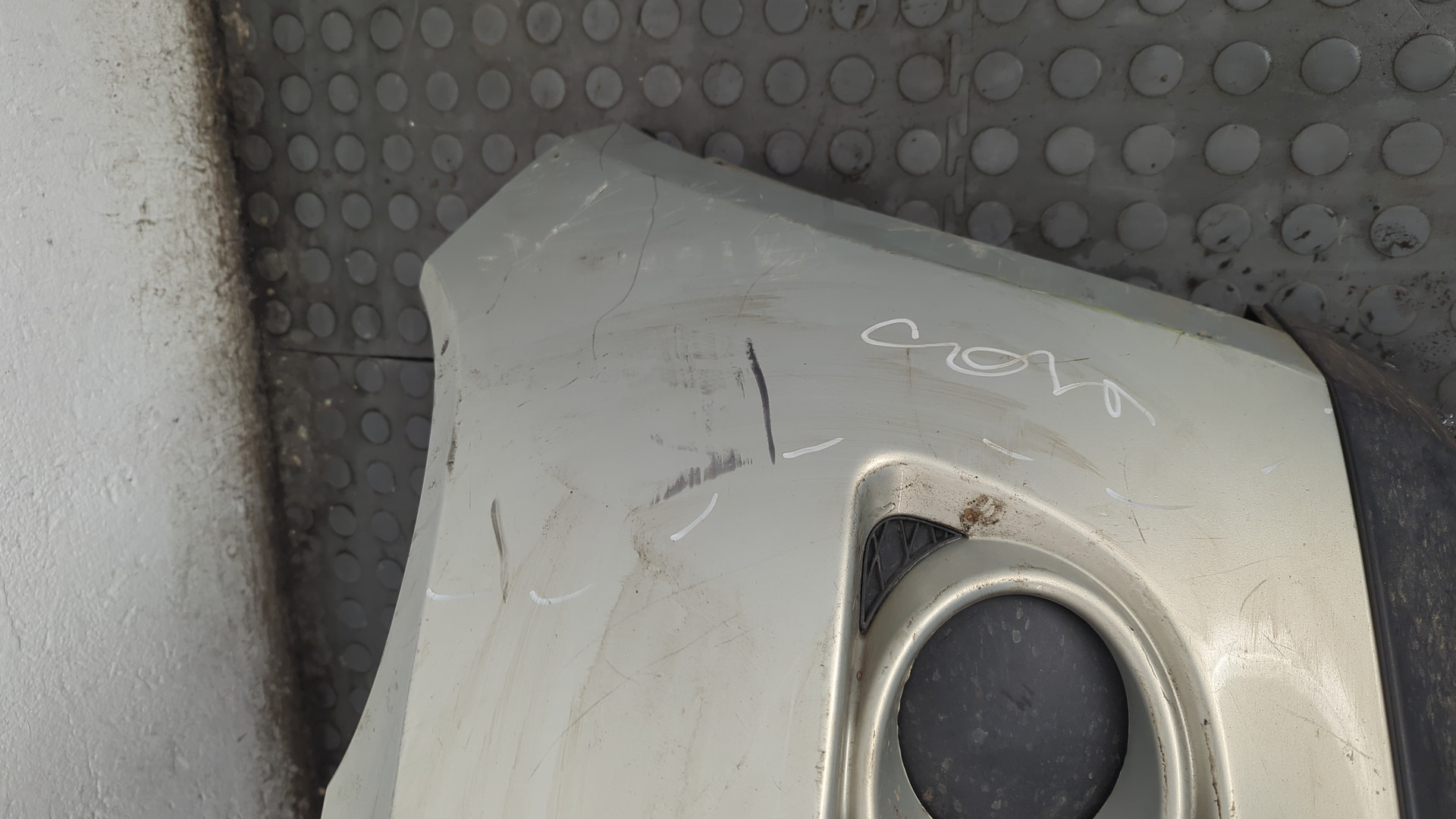 Бампер передний