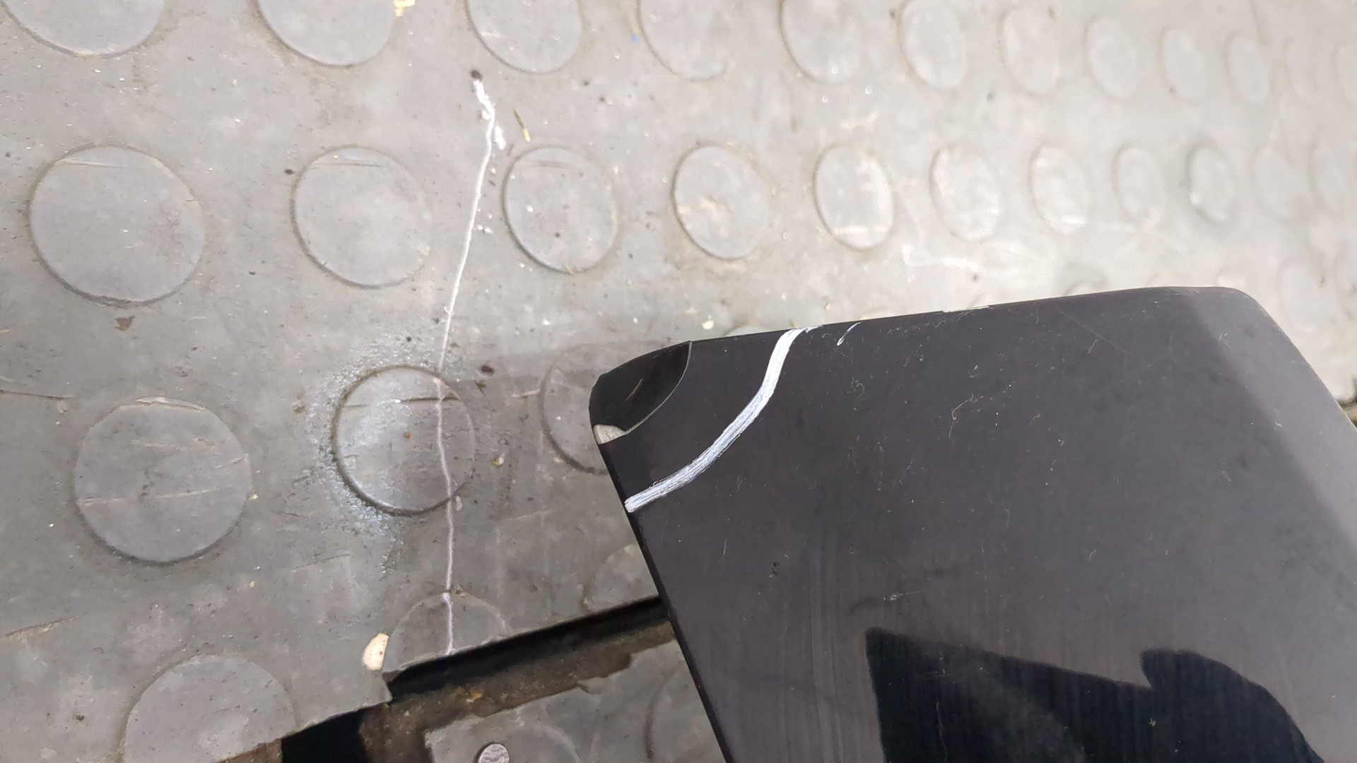 Дверь багажника