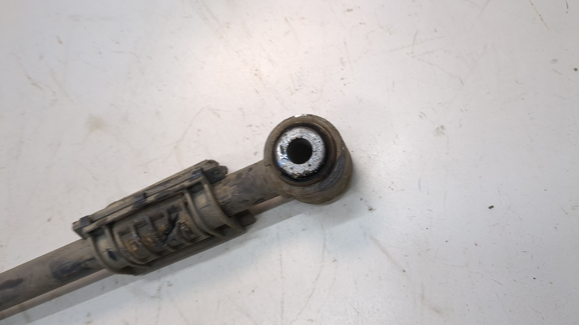 Рычаг задний