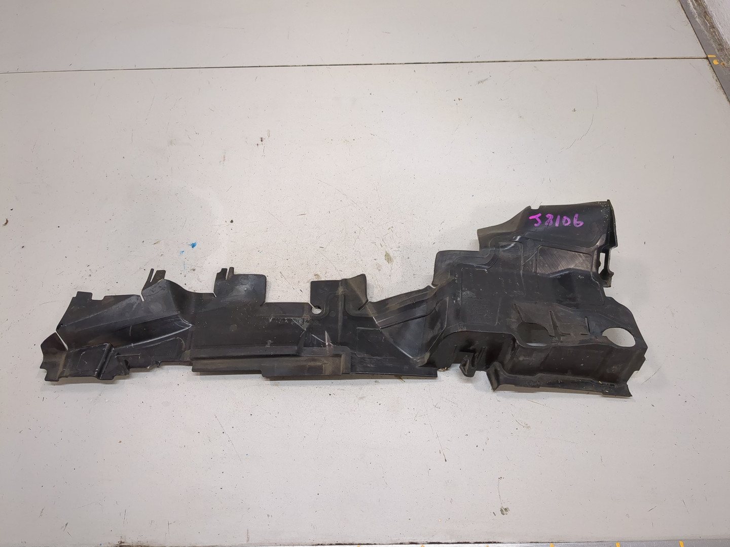 Накладка (кузов наружные)