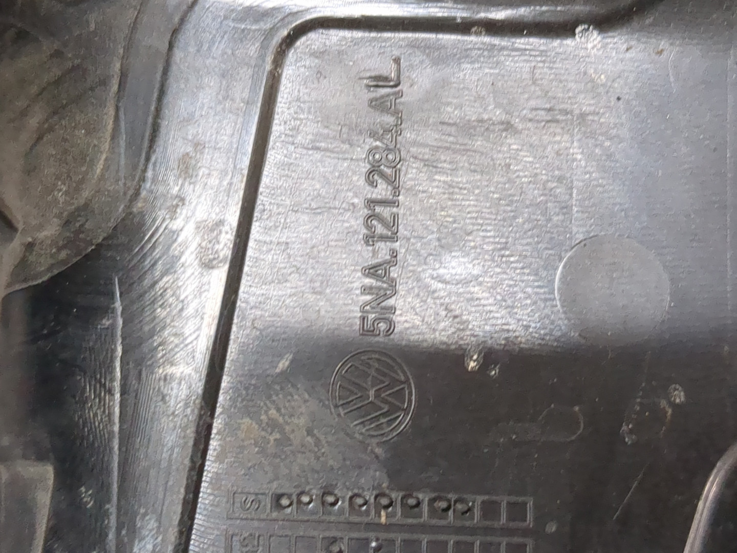 Накладка (кузов наружные)