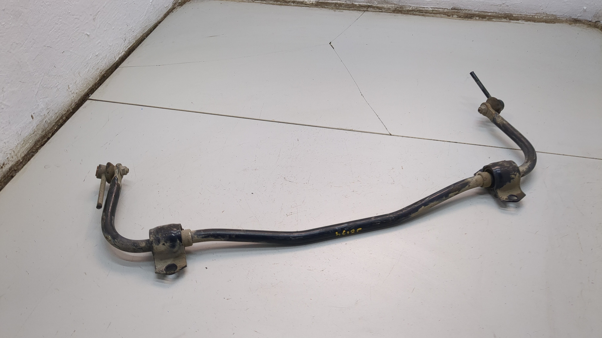 Стабилизатор задний