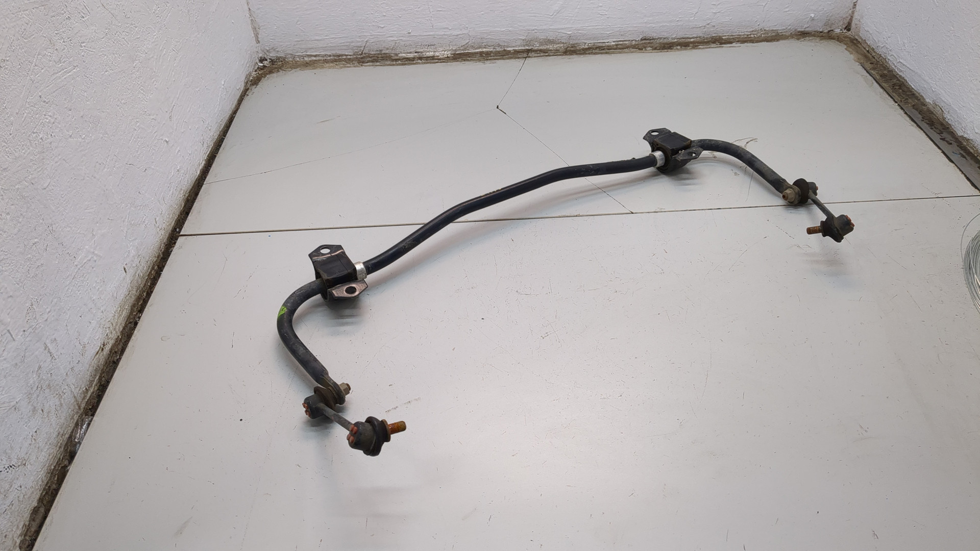 Стабилизатор задний