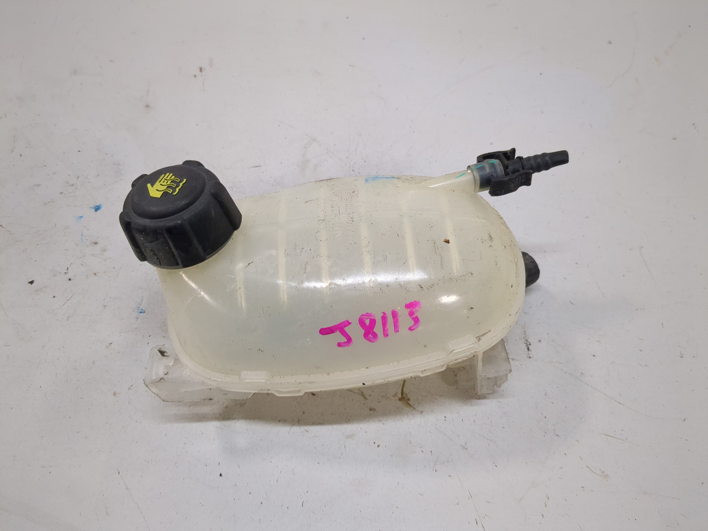 Бачок расширительный