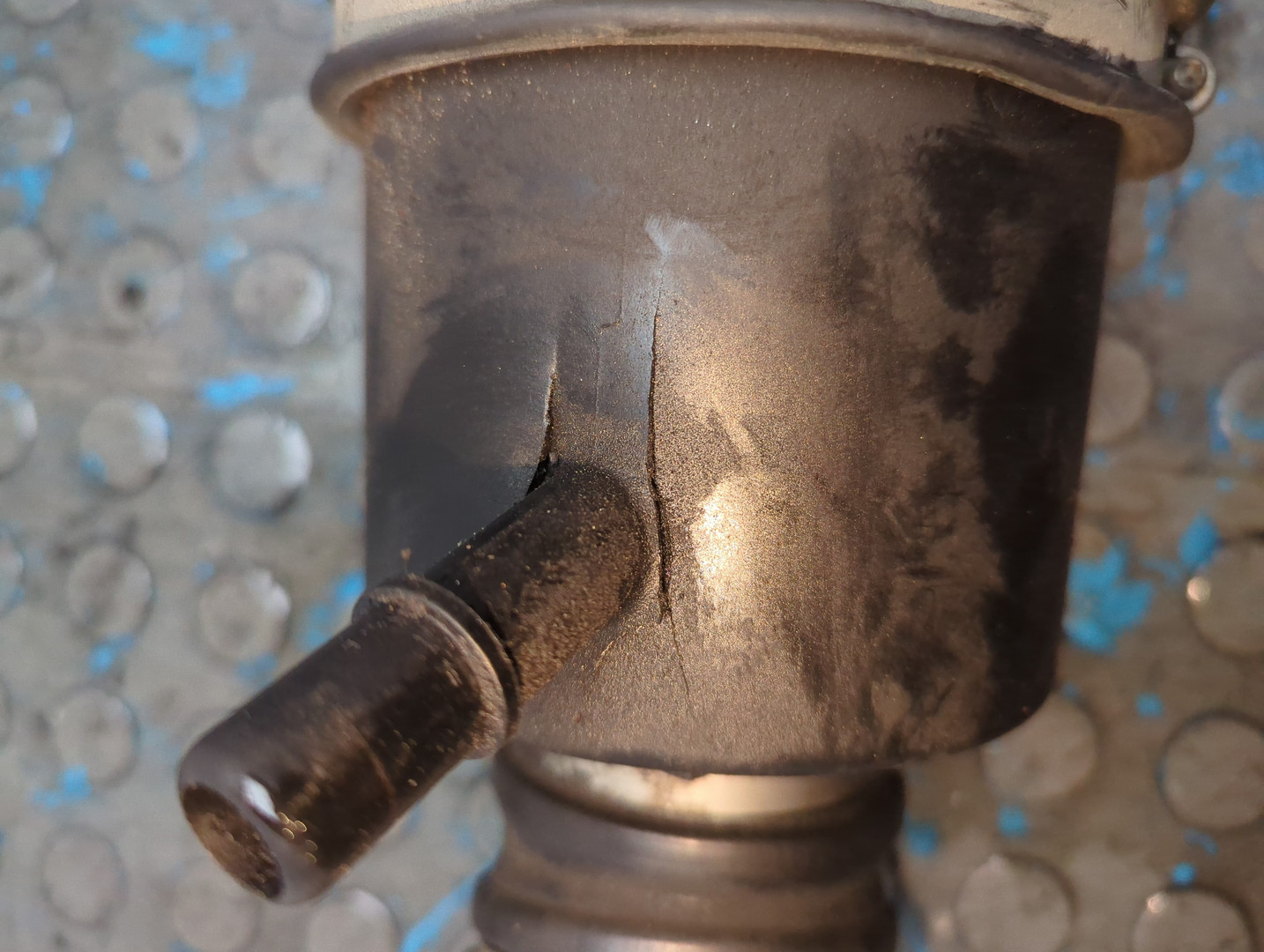 Патрубок воздушного фильтра