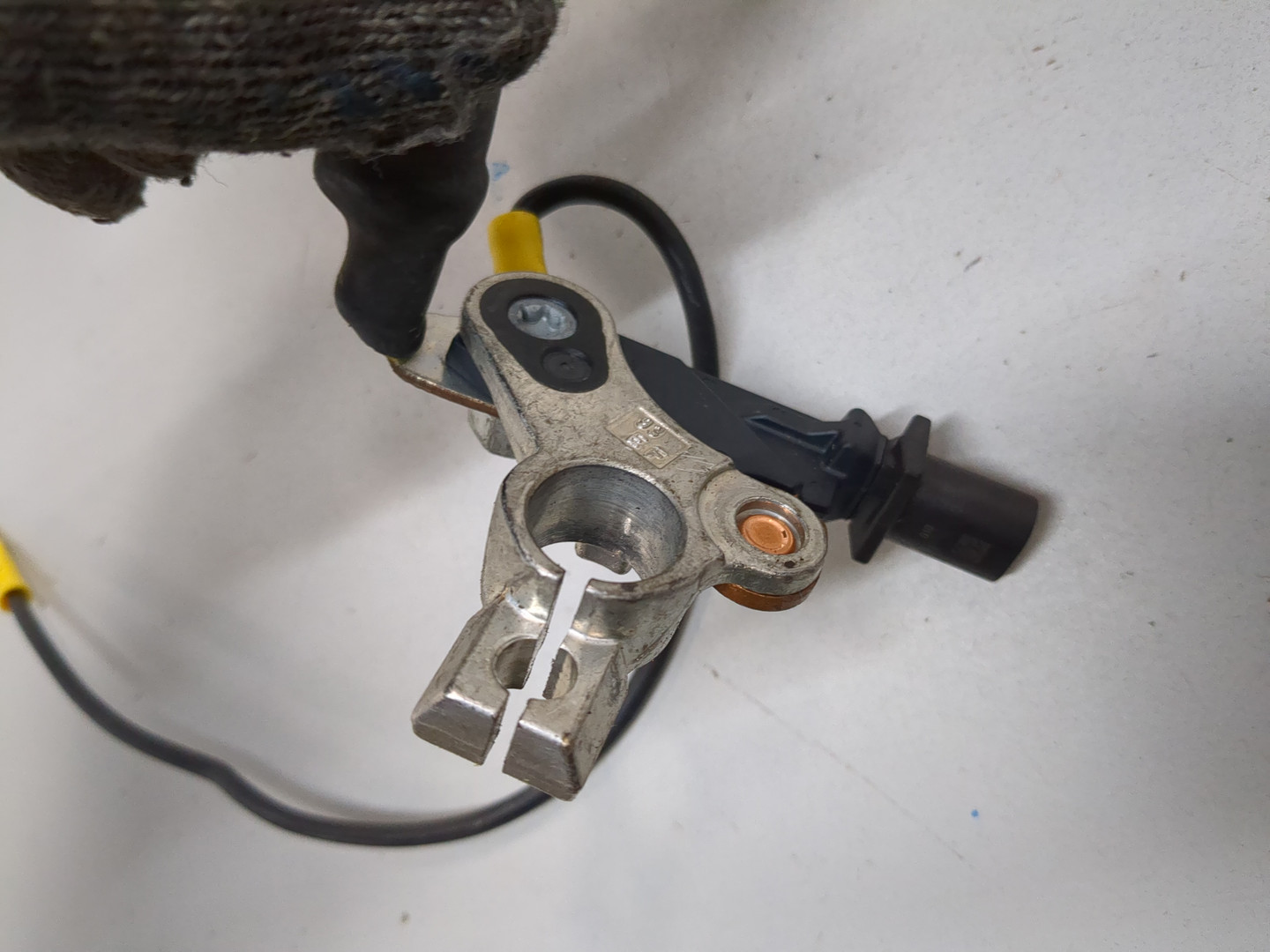 Провод высокого напряжения