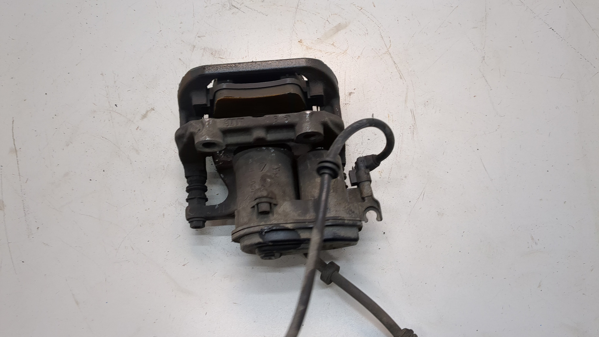 Суппорт задний правый