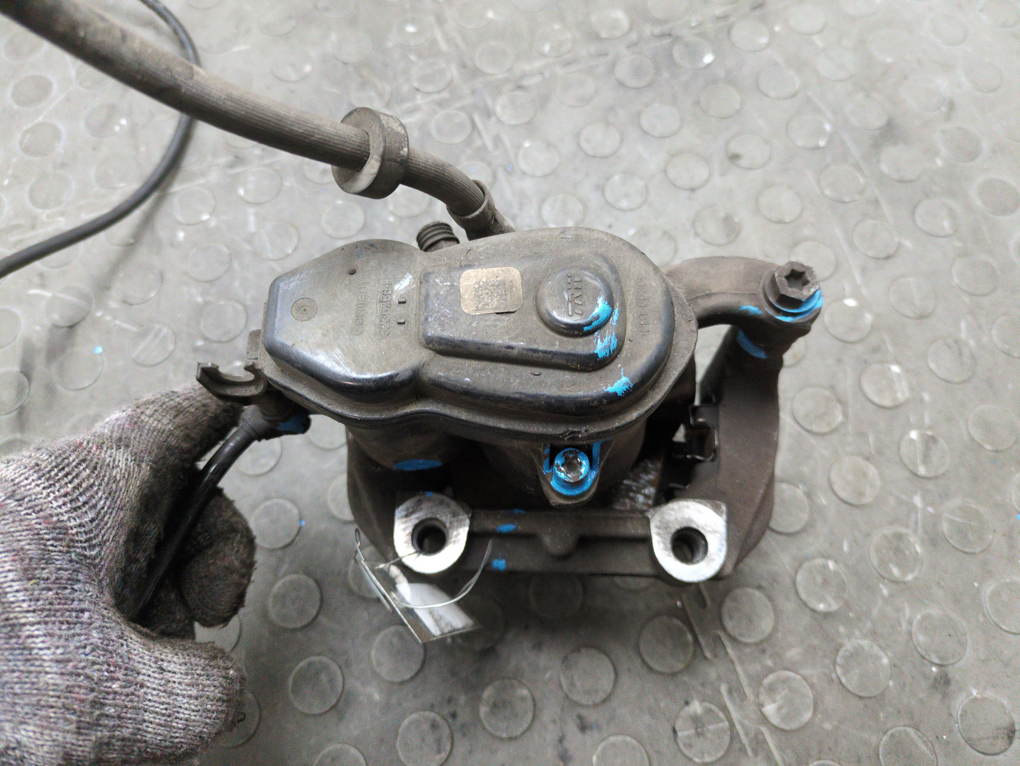 Суппорт задний правый