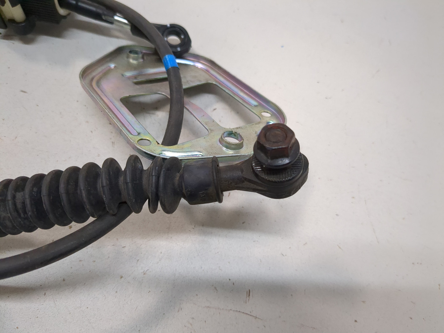 Трос КПП (выбора/переключения передач)