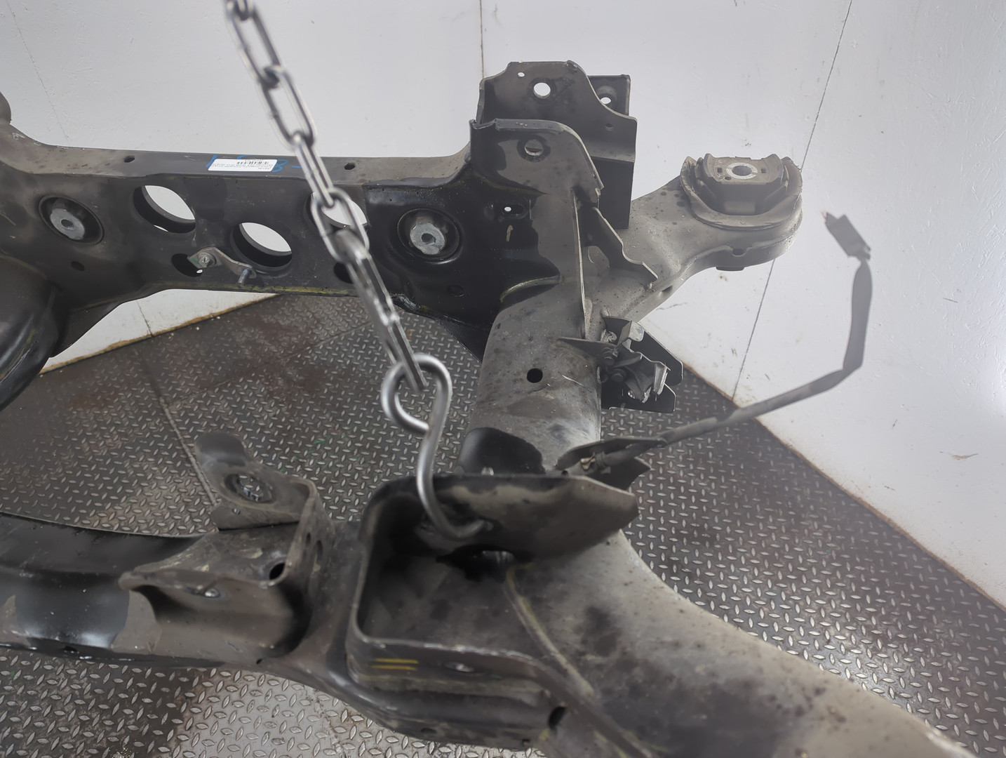 Балка задняя