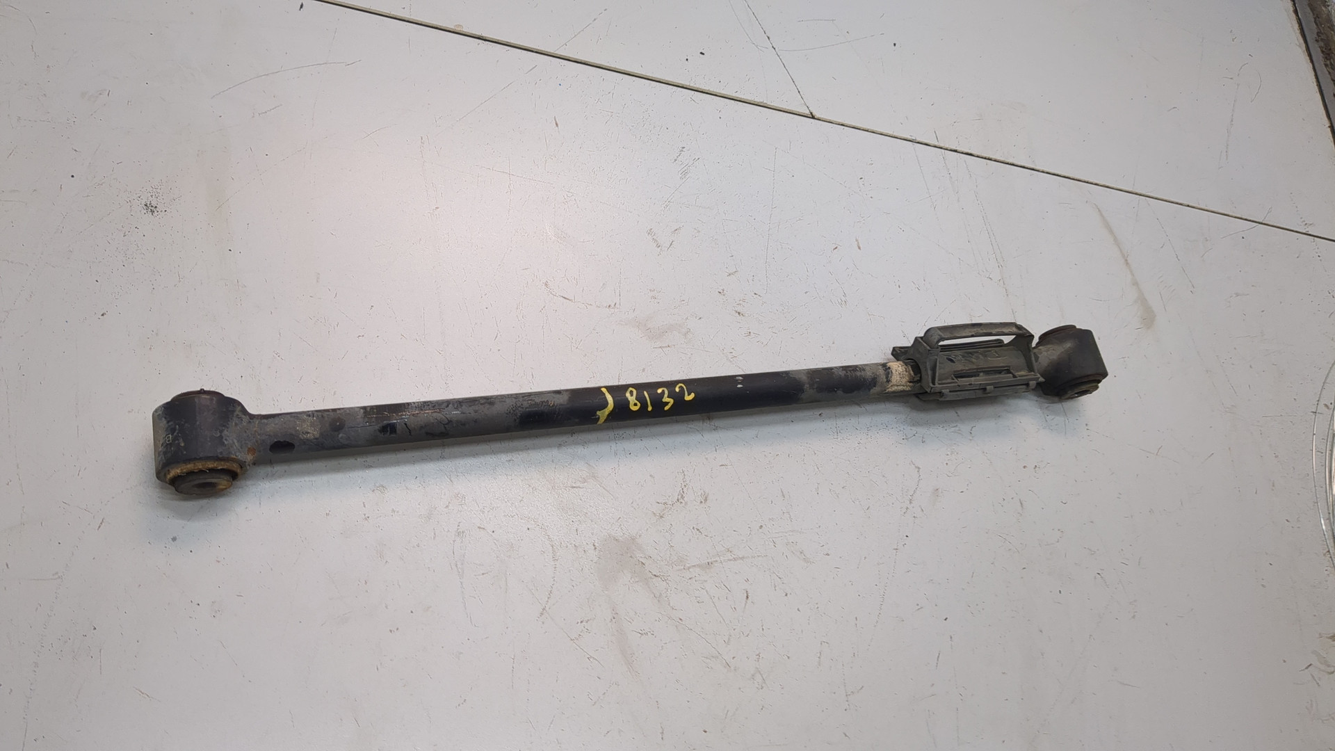 Рычаг задний