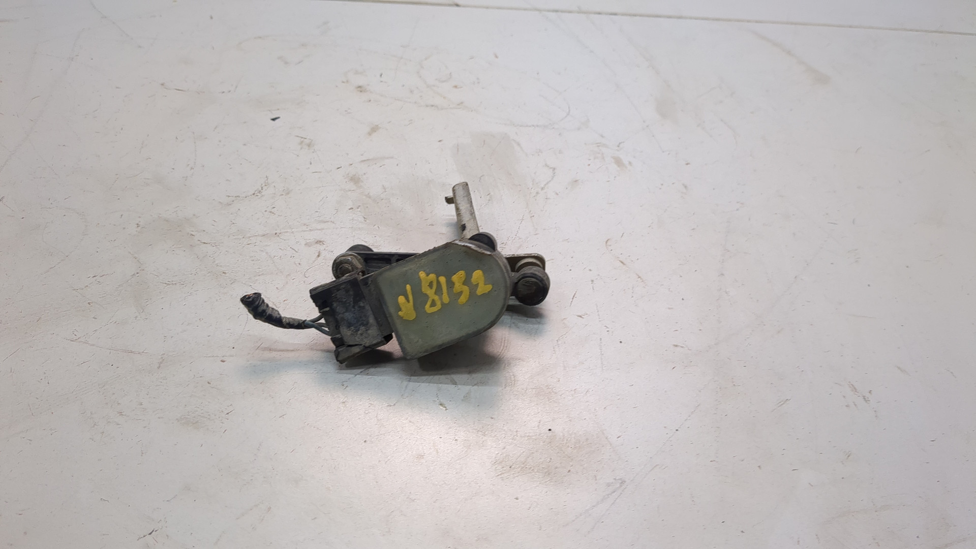 Датчик регулировки дорож. просвета