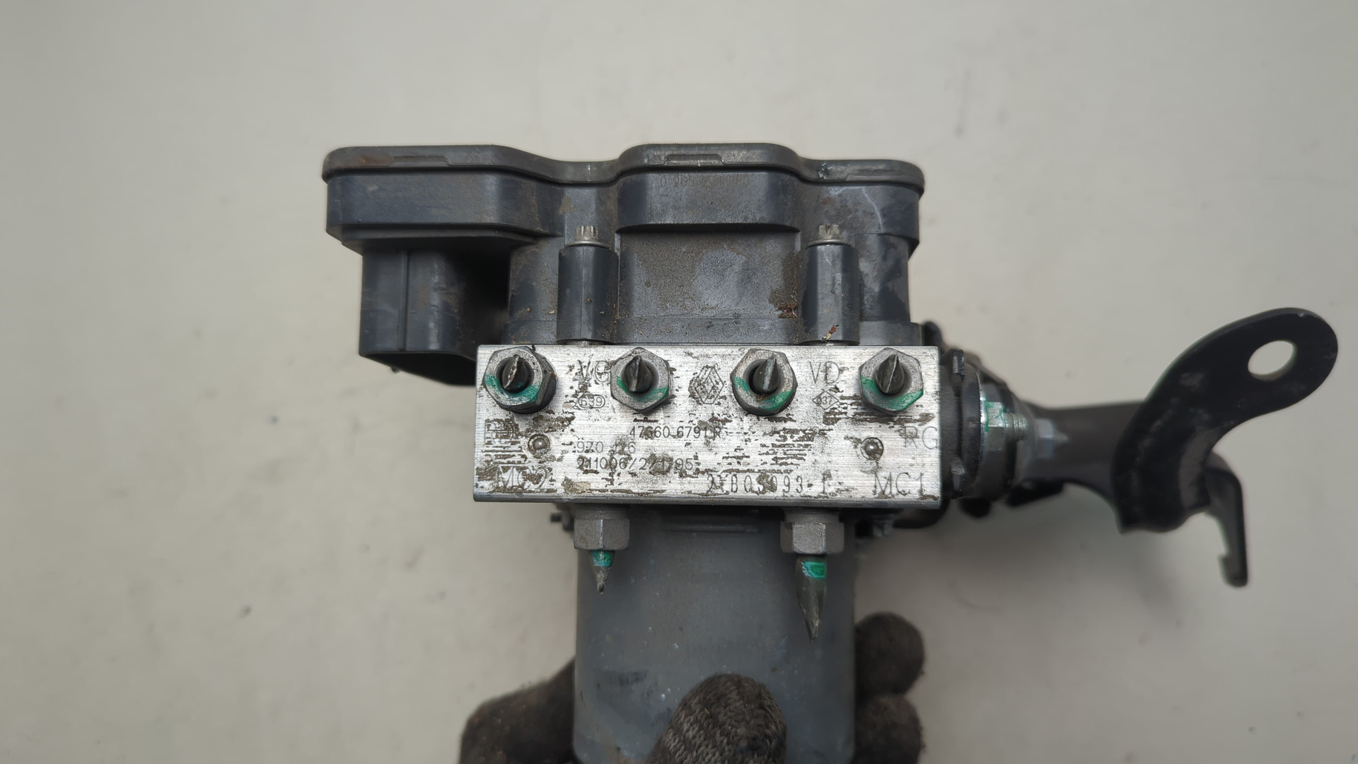 Блок ABS (насос)