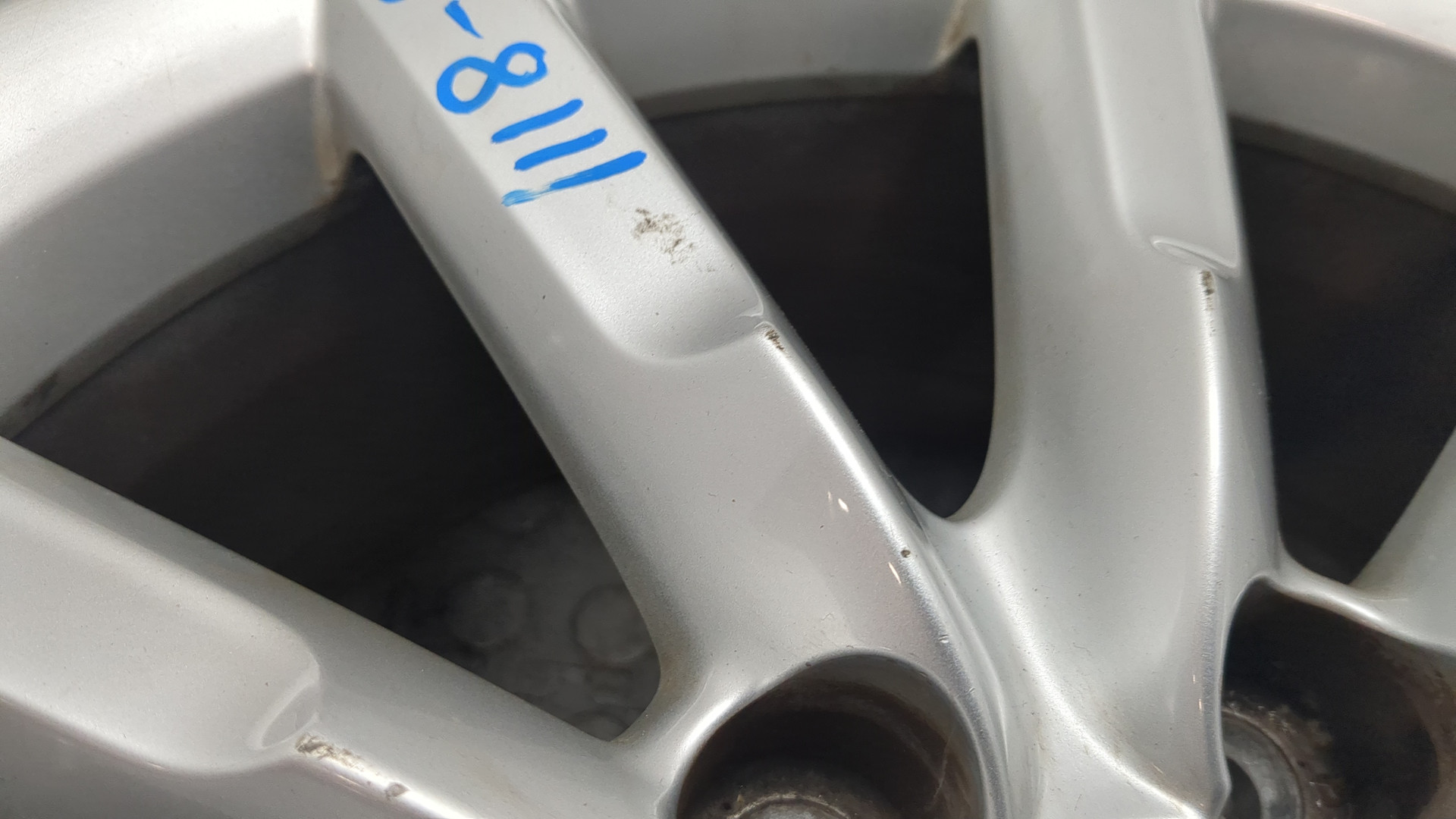 Диск колесный литой легкий сплав