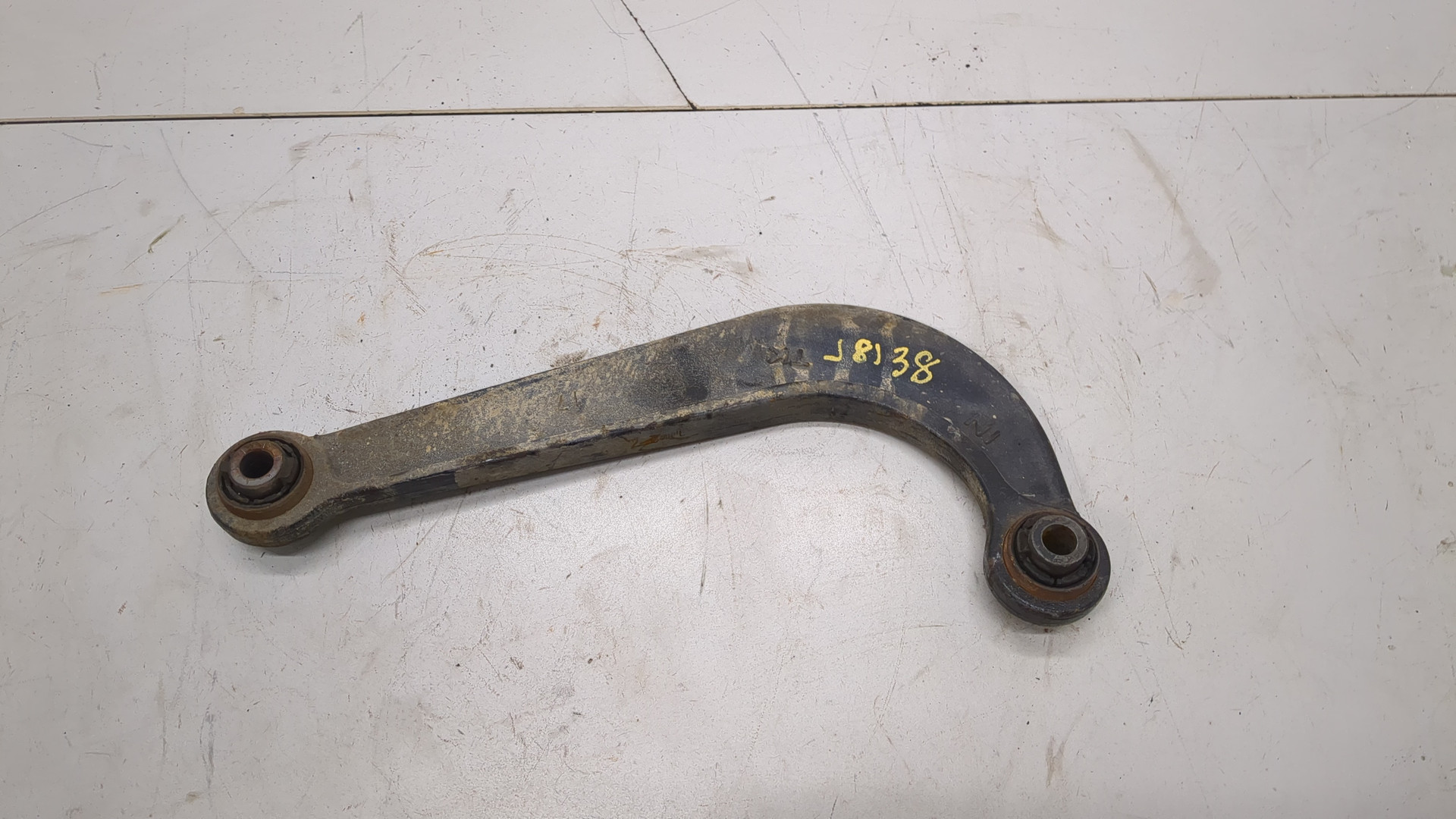 Рычаг задний