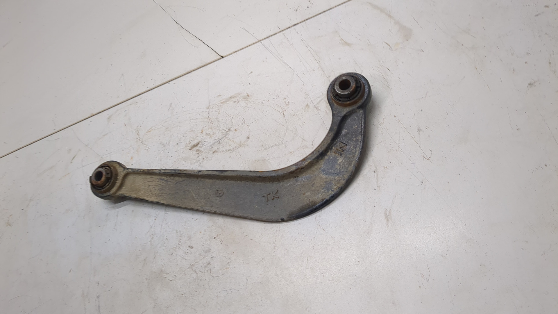 Рычаг задний