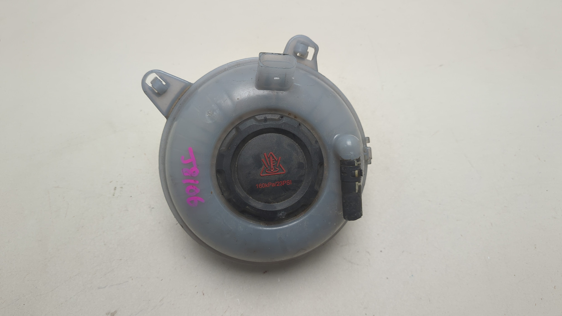 Бачок расширительный