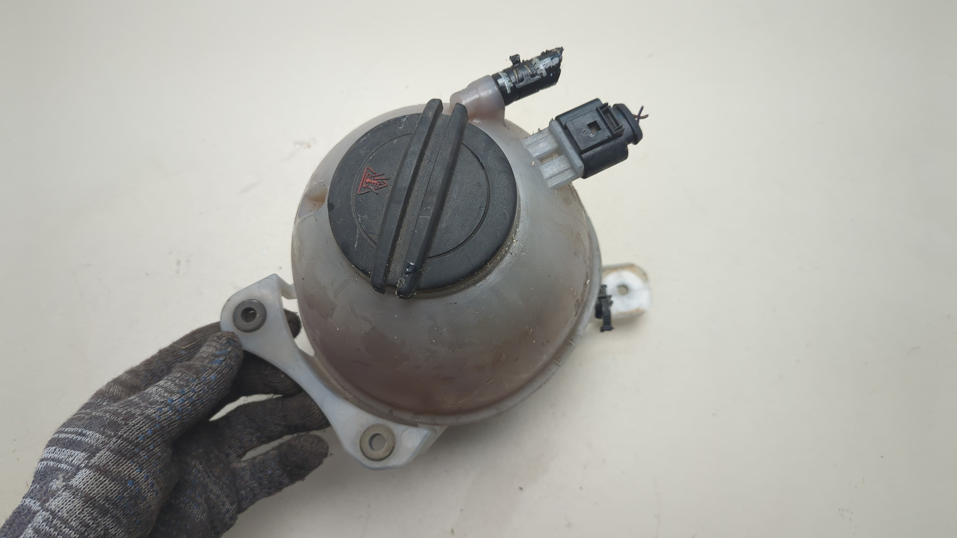 Бачок расширительный