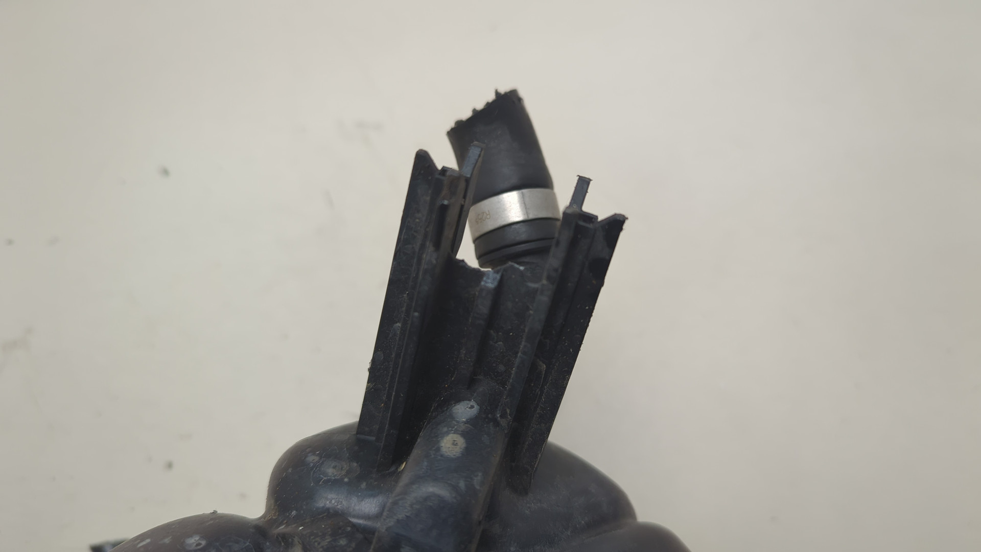 Бачок расширительный