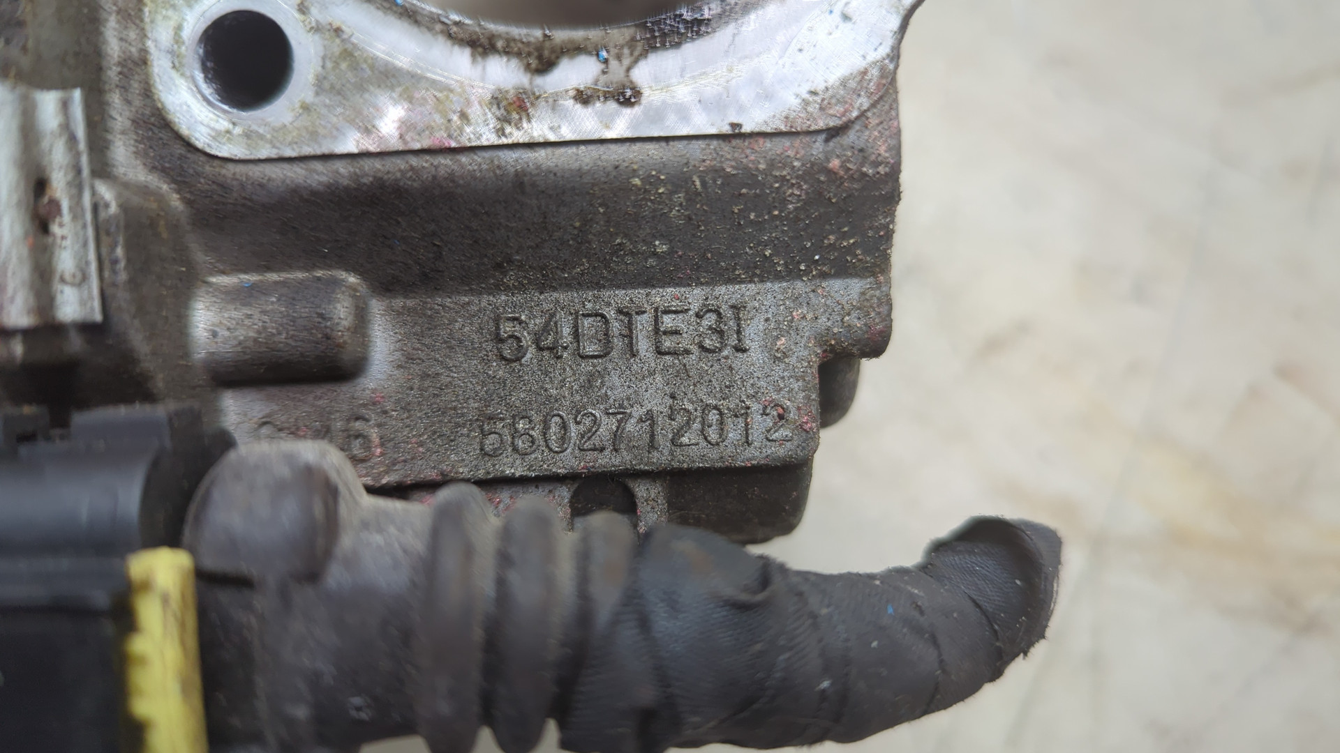 Заслонка дроссельная электрическая